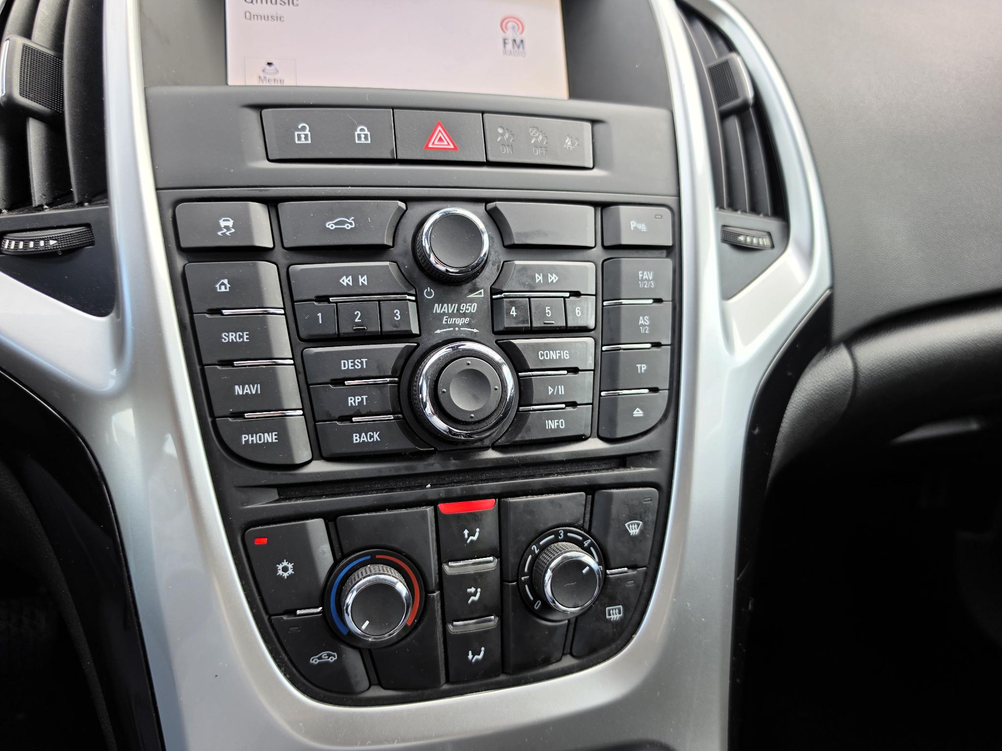 Foto van Opel Astra Notchback