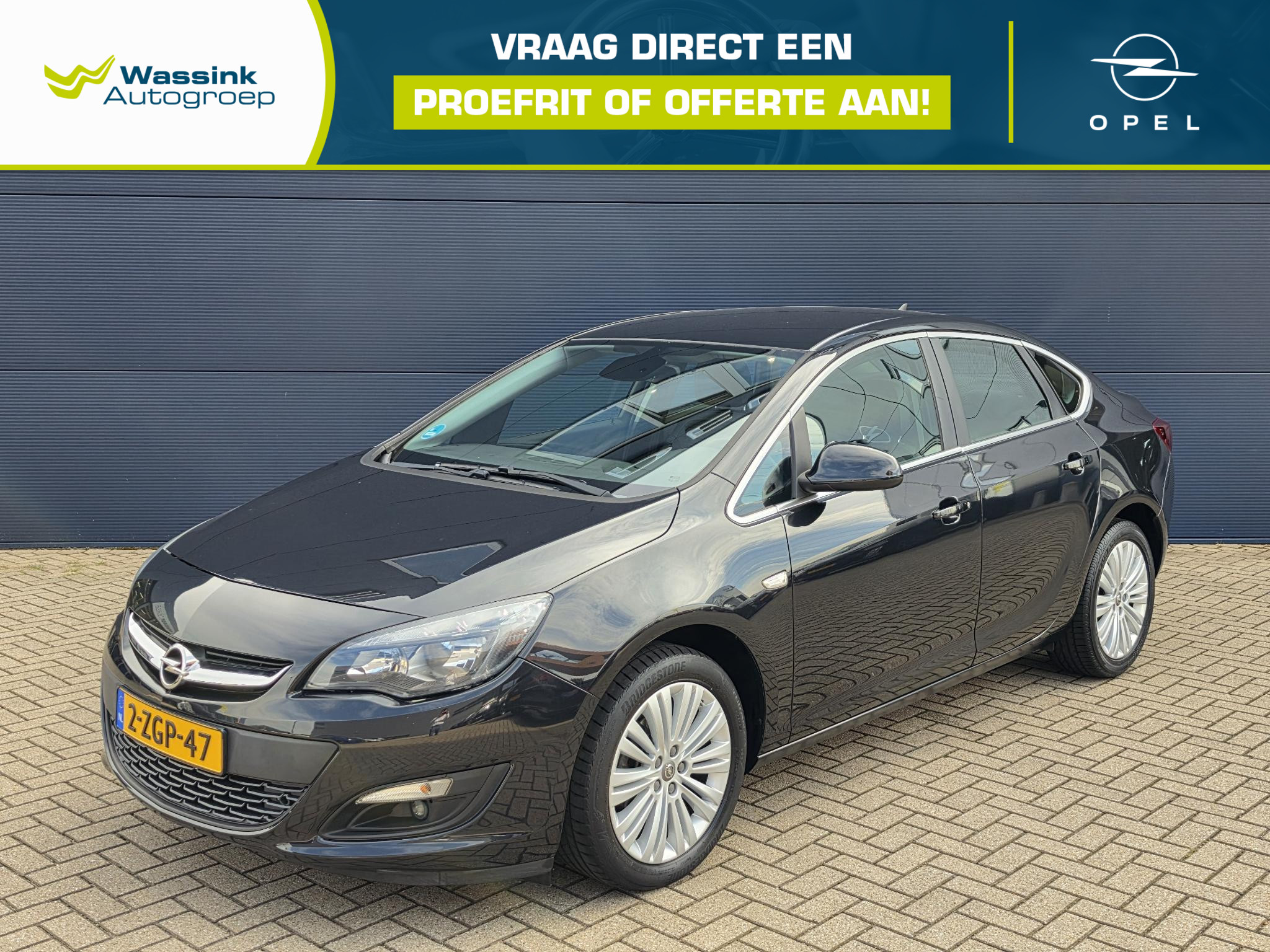 Opel Astra Notchback 1.4 Design Edition 2015 - voorkant