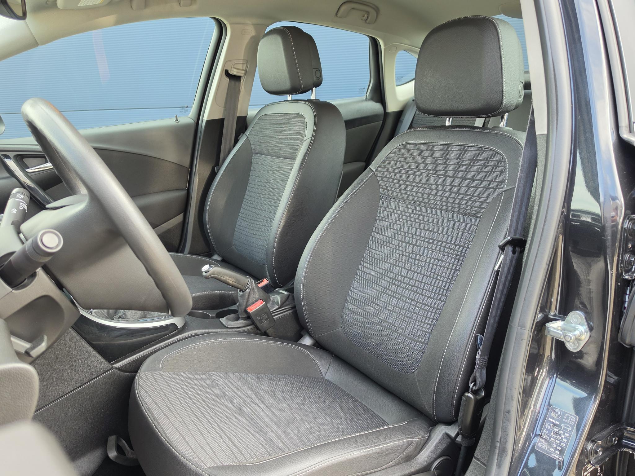 Foto van Opel Astra Notchback