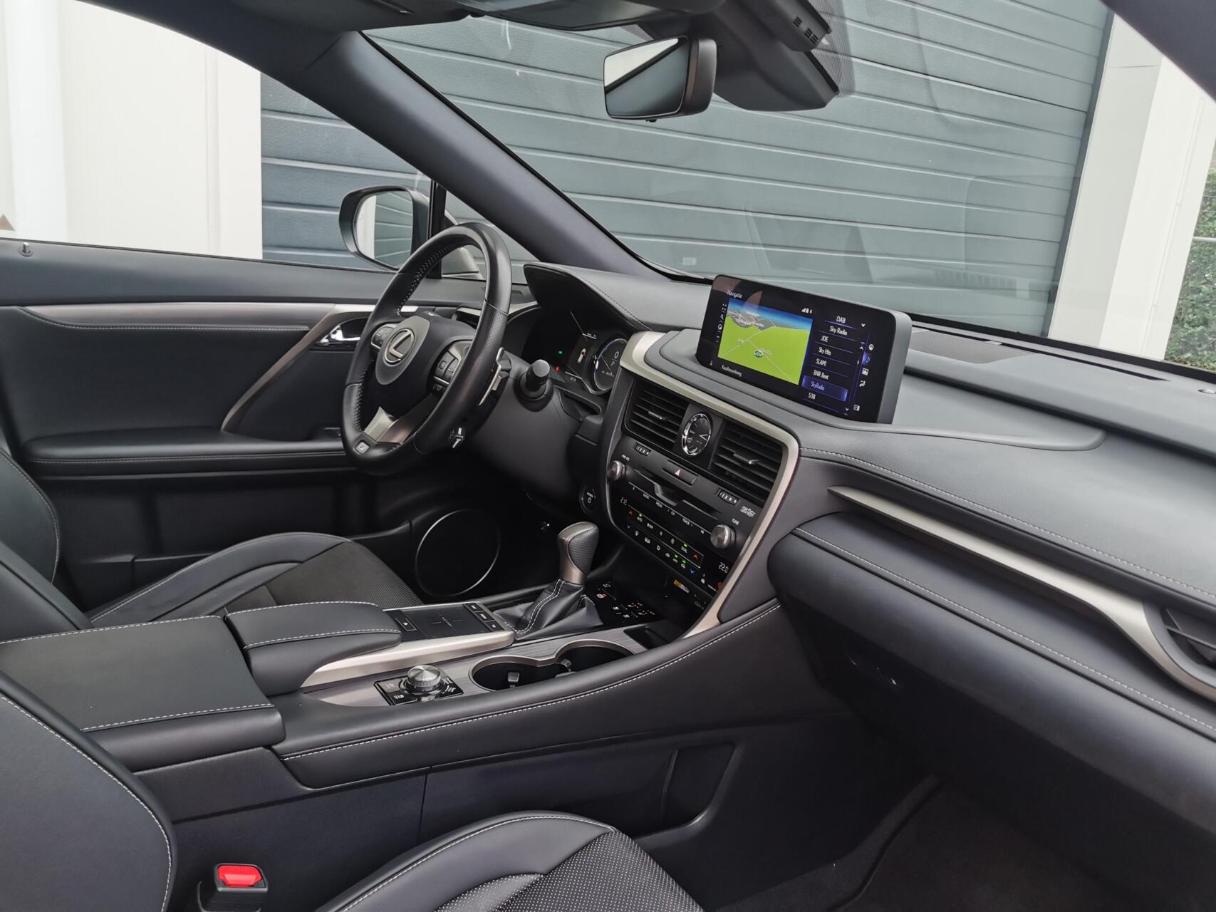 Foto van Lexus Lexus Rx450h