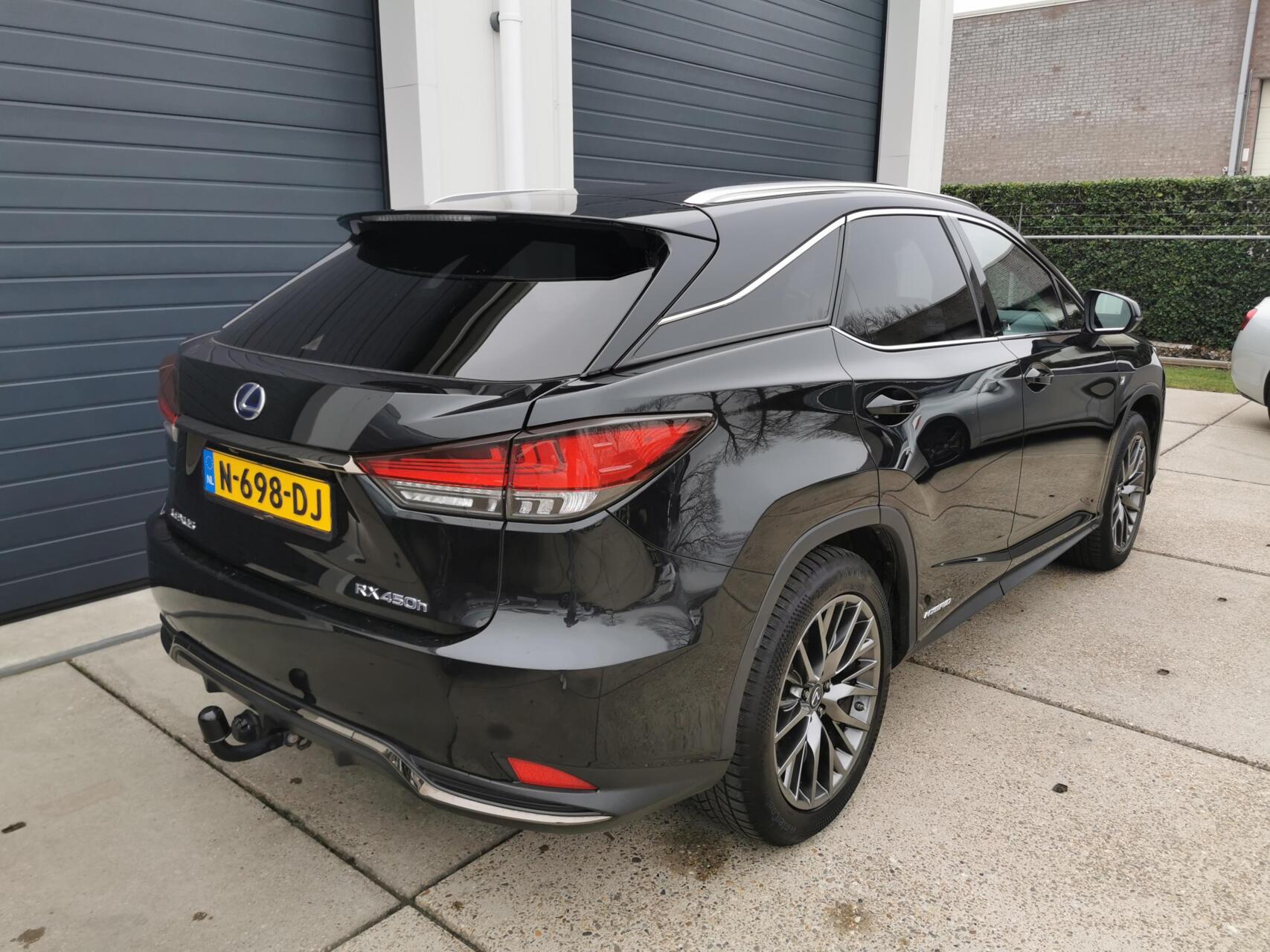 Foto van Lexus Lexus Rx450h