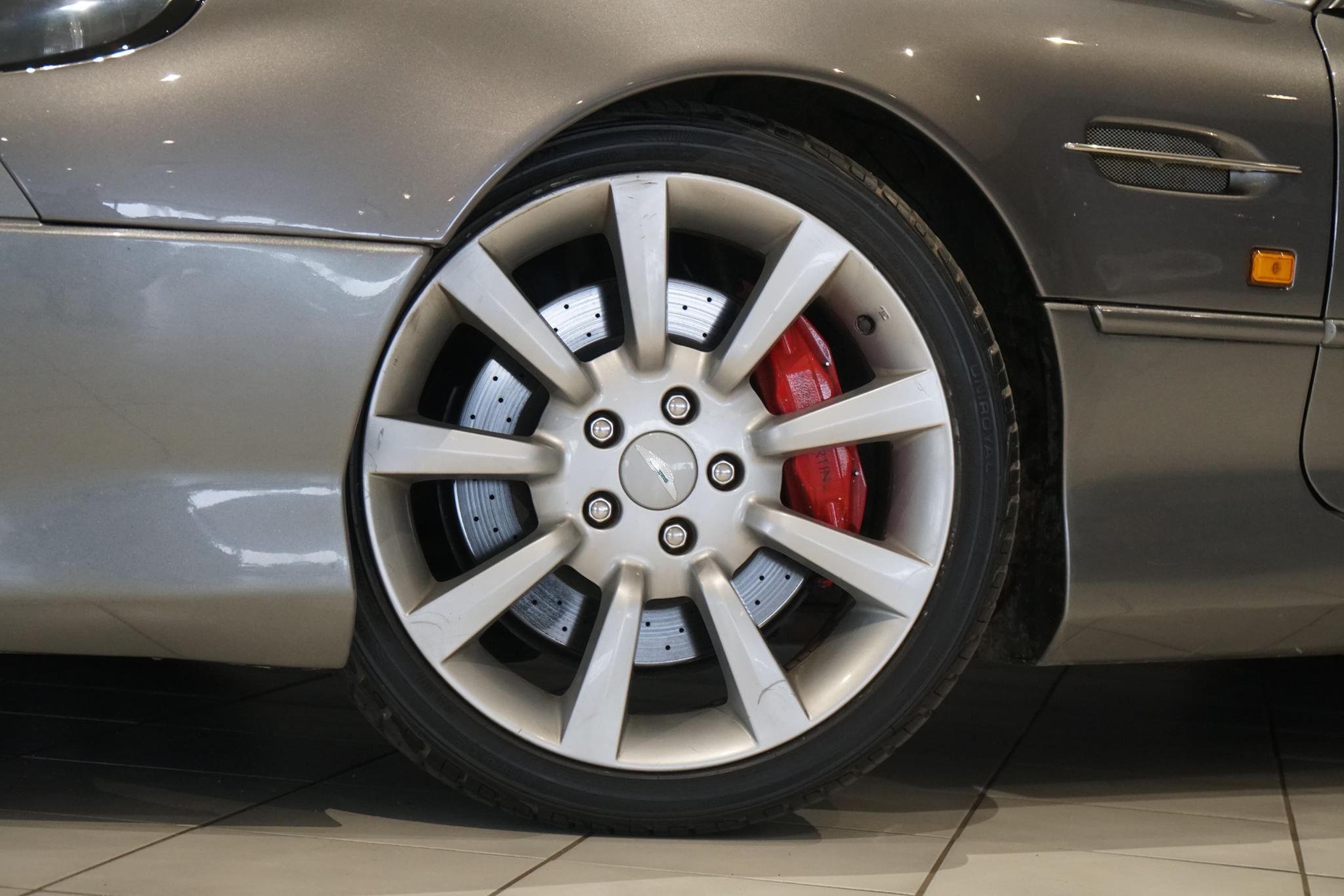 Foto van Aston Martin Db7