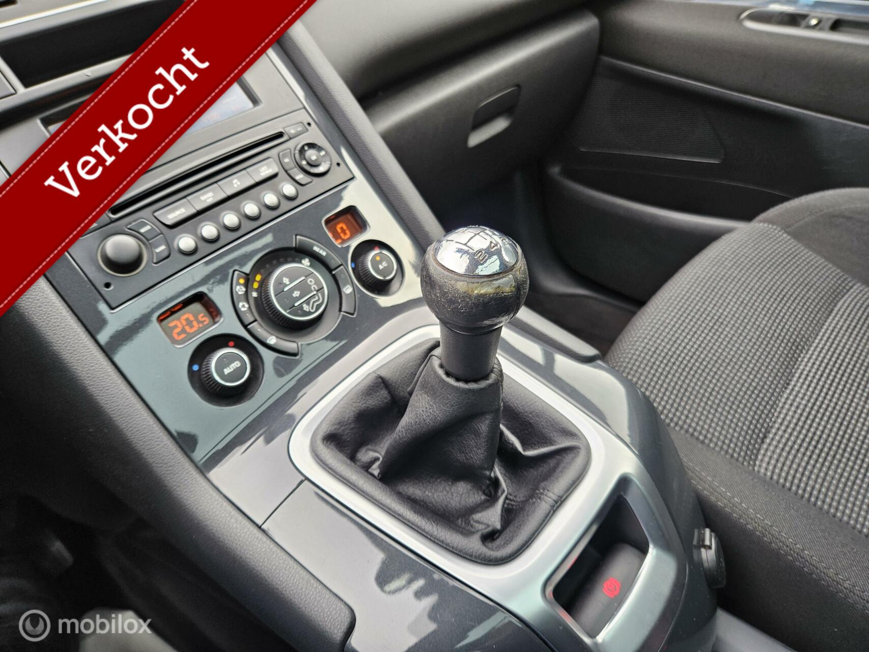 Foto van Peugeot 5008
