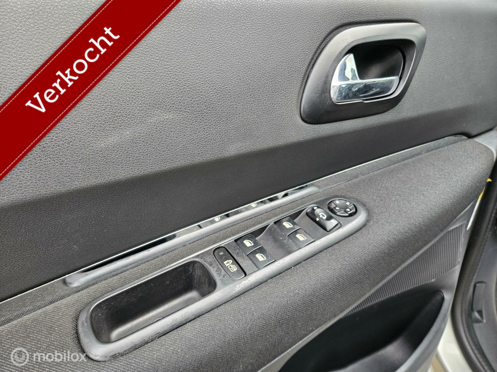 Foto van Peugeot 5008