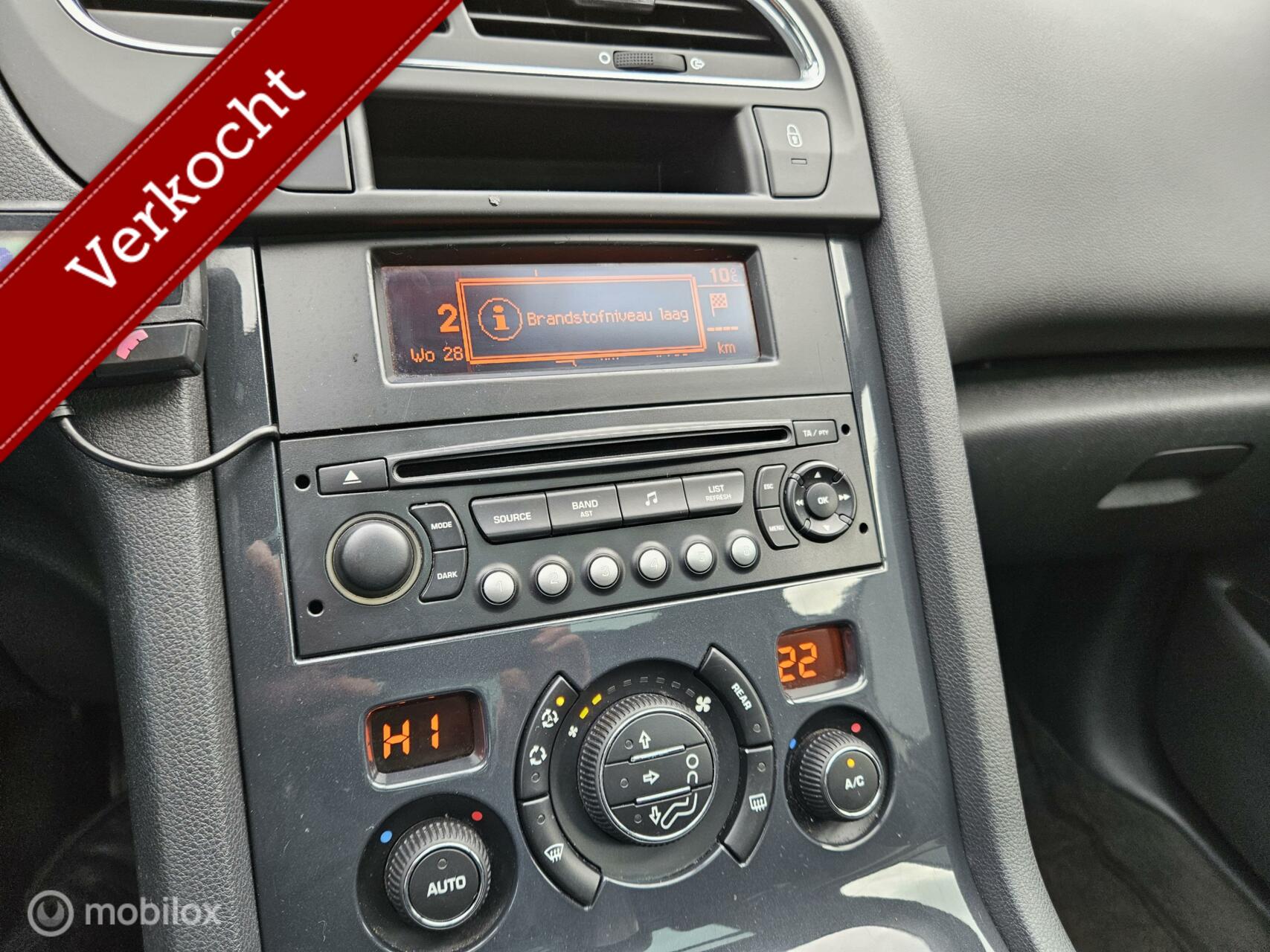 Foto van Peugeot 5008