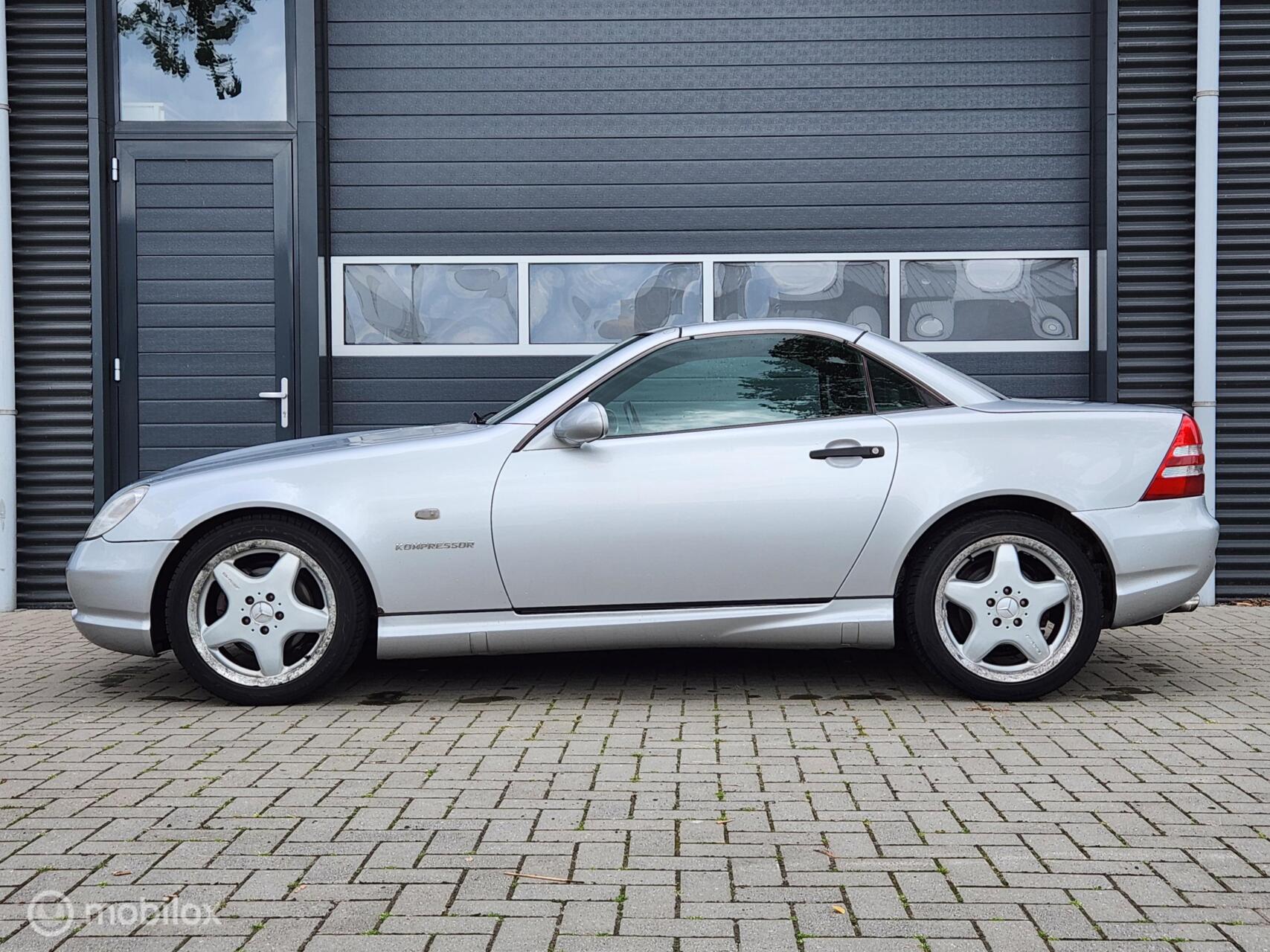 Foto van Mercedes-Benz SLK 230 Kompressor