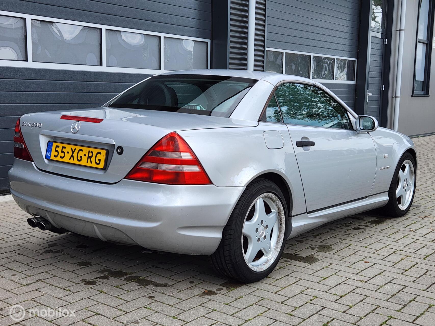 Foto van Mercedes-Benz SLK 230 Kompressor