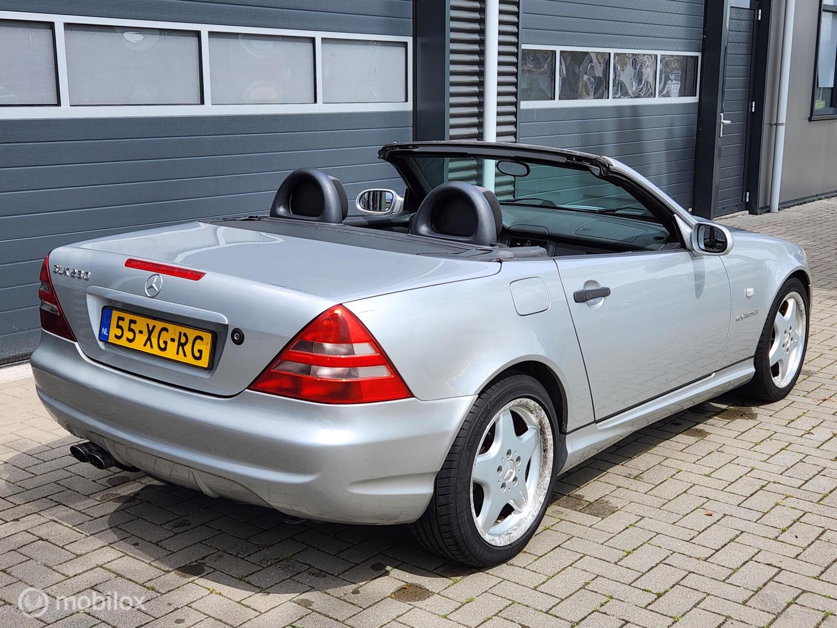 Foto van Mercedes-Benz SLK 230 Kompressor