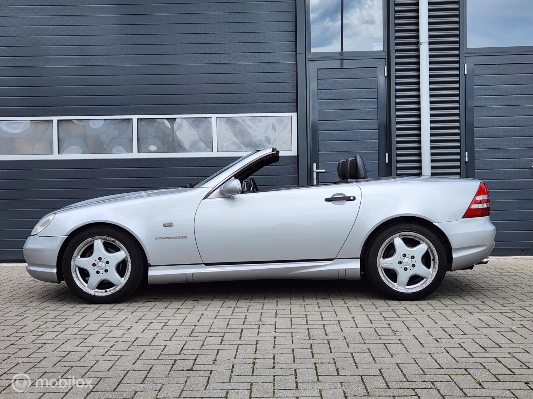Foto van Mercedes-Benz SLK 230 Kompressor