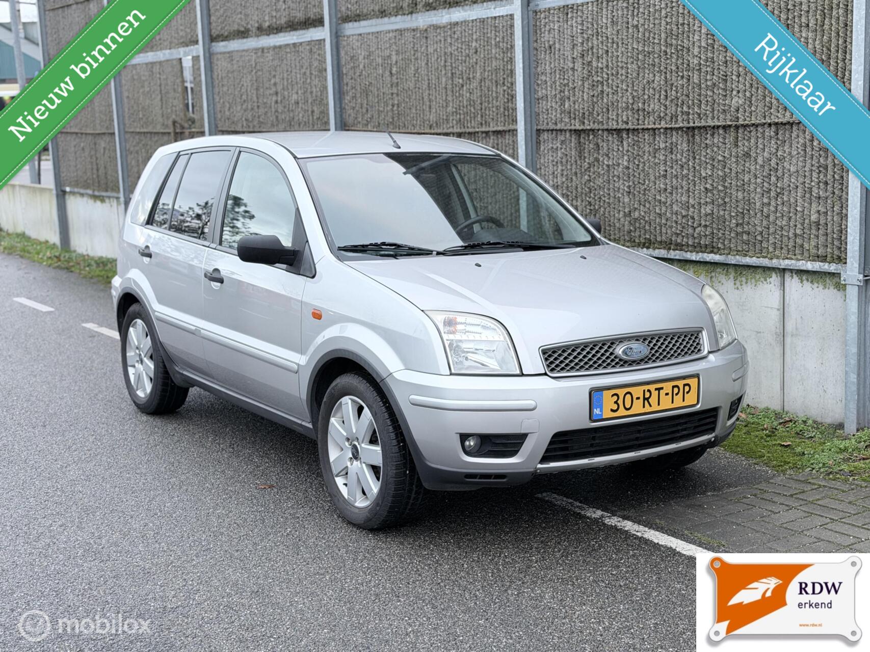 Ford Fusion 1.6-16V Futura NAP/1E EIGENAAR/AIRCO/LAGE KM STAND 2005 - voorkant