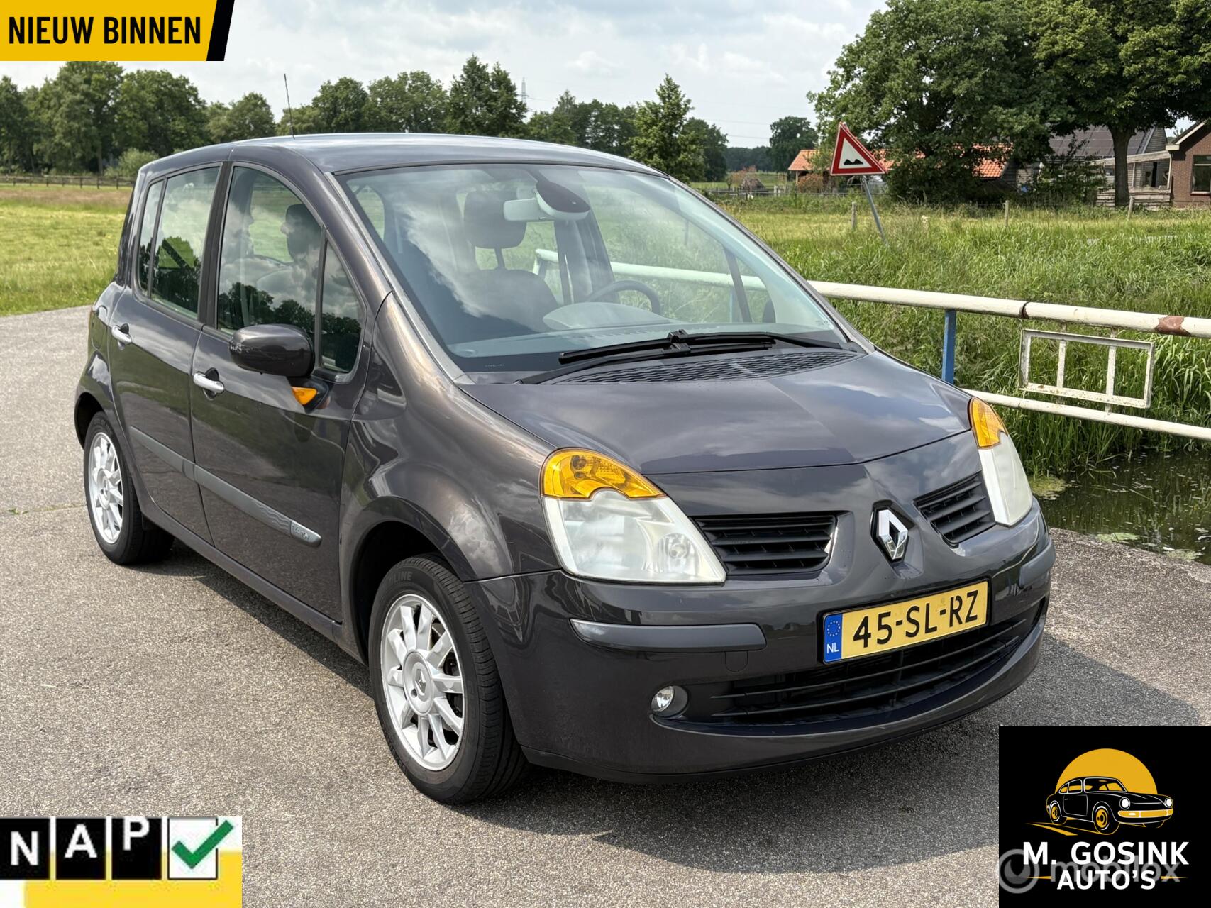Renault Modus 1.4-16V  Airco Trekhaak 5 Deurs Apk 28-01-27 2006 - voorkant