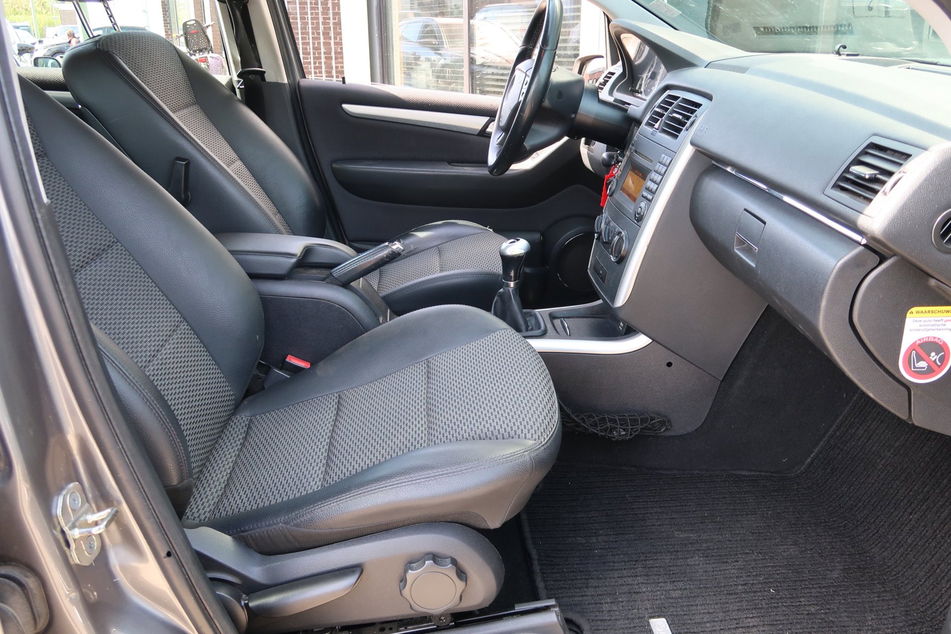 Foto van Mercedes-Benz B 160