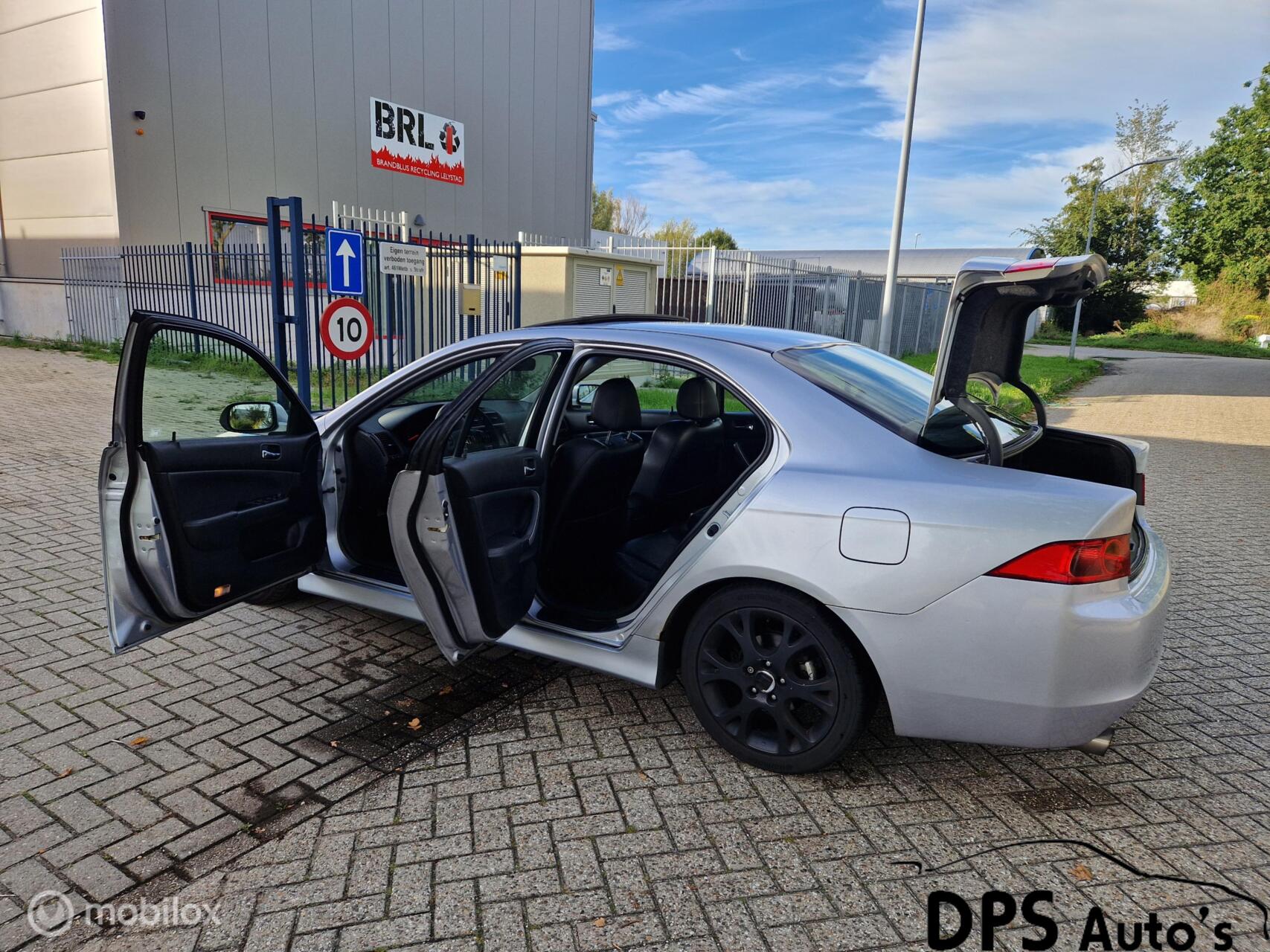 Foto van Honda Accord Sedan