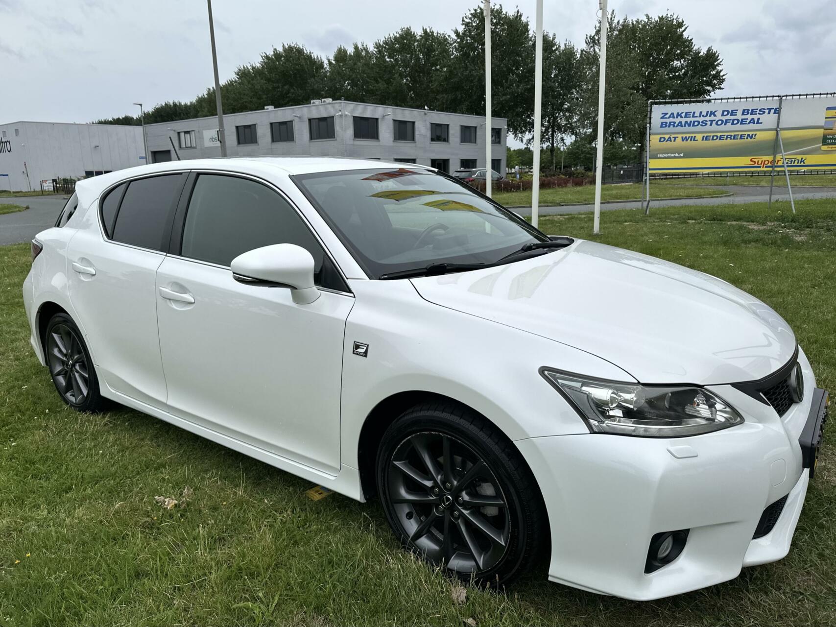 Foto van Lexus CT