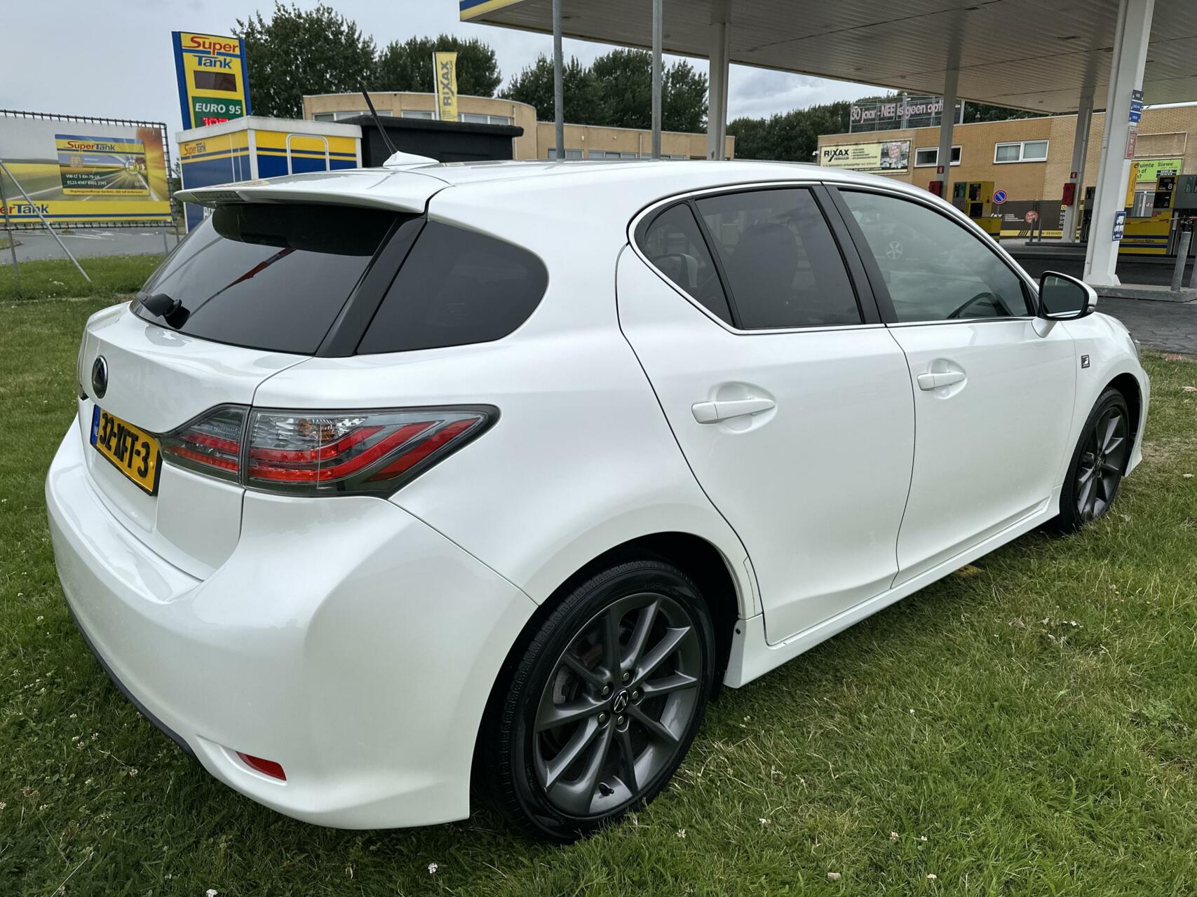 Foto van Lexus CT