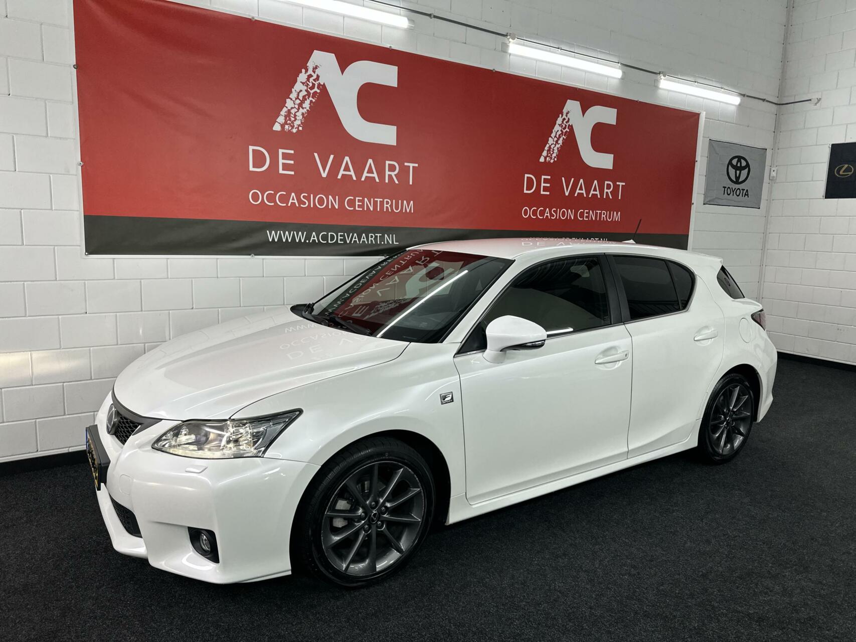 Lexus CT 200h F-Sport - VERKOCHT! 2012 - voorkant