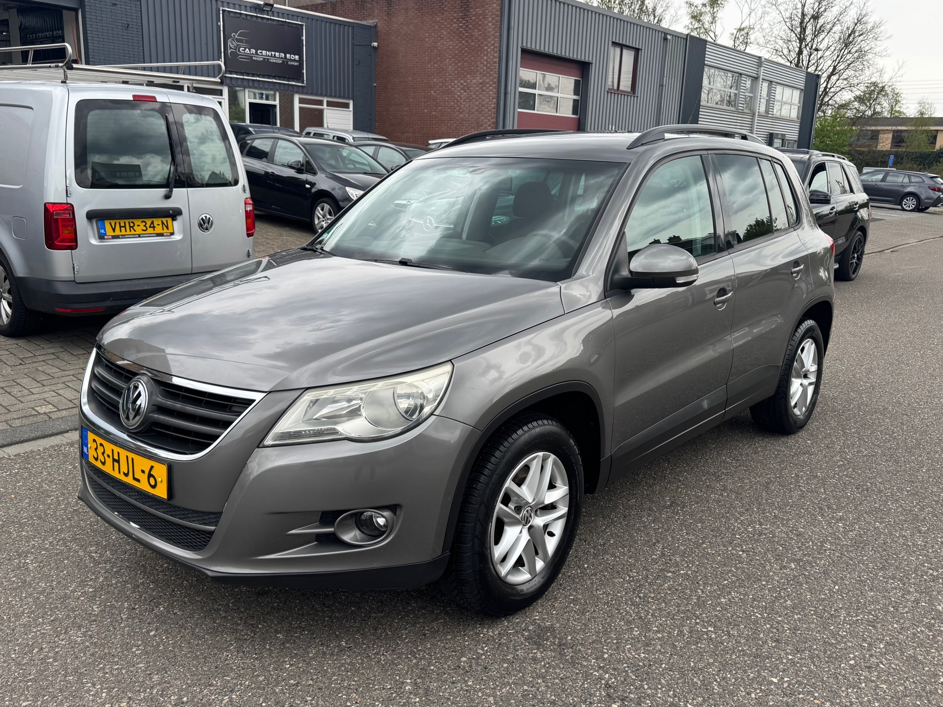 Volkswagen Tiguan 1.4 TSI Comfort&Design 4Motion | PARKEERSENSOR | TREKHAAK 2009 - voorkant