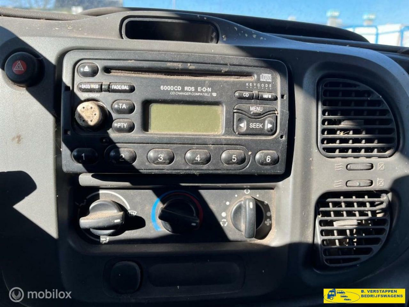 Foto van Ford Transit Tourneo
