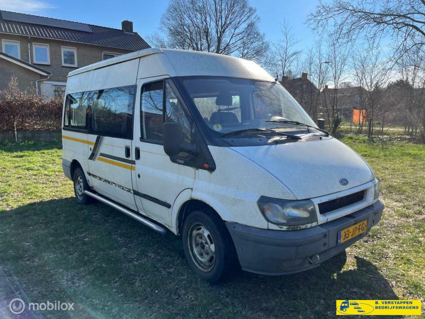 Foto van Ford Transit Tourneo