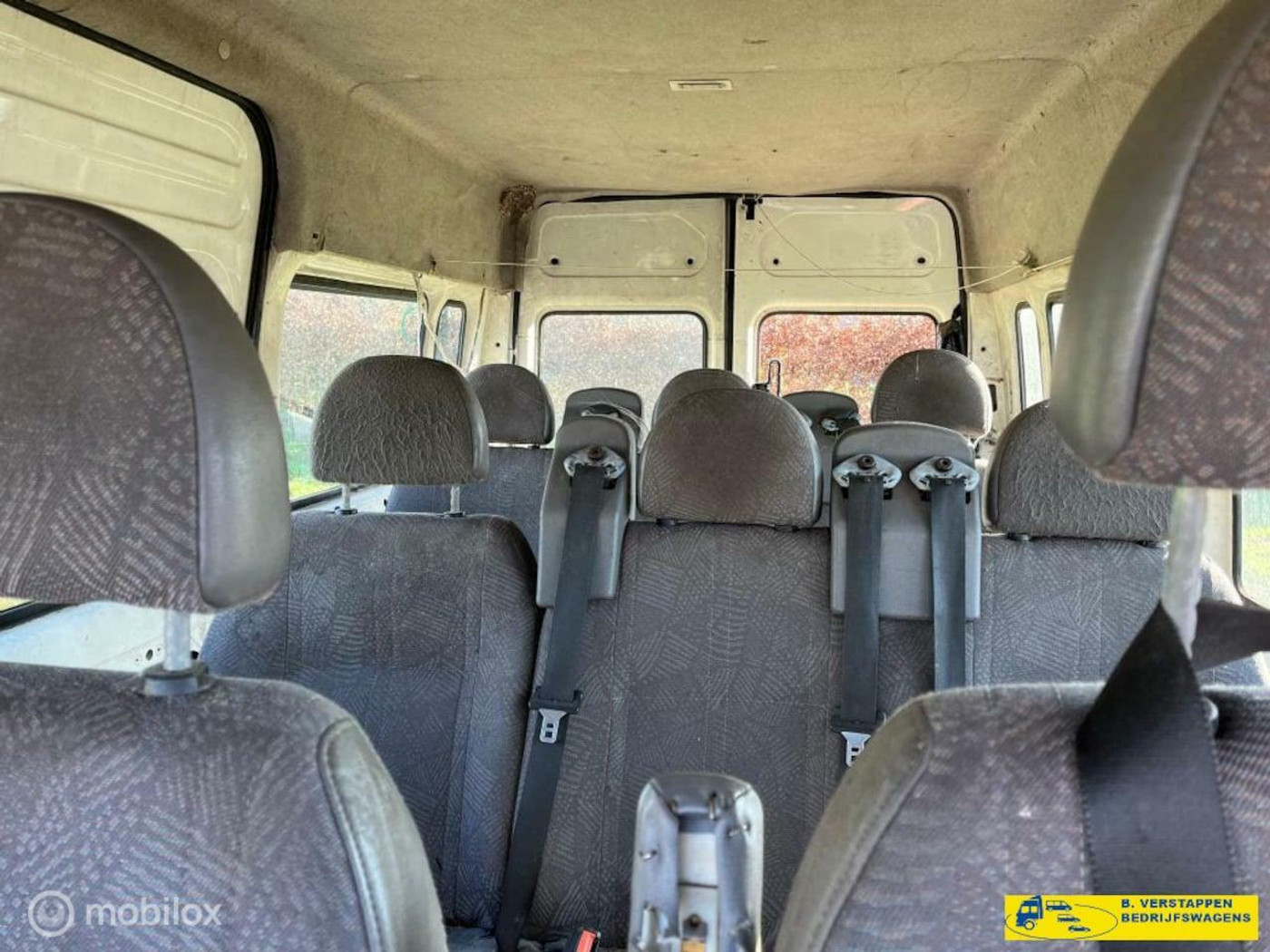 Foto van Ford Transit Tourneo