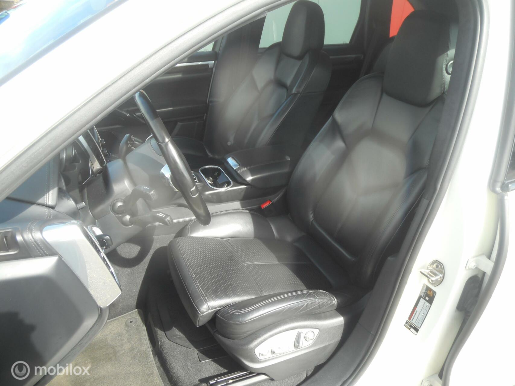 Foto van Porsche Cayenne