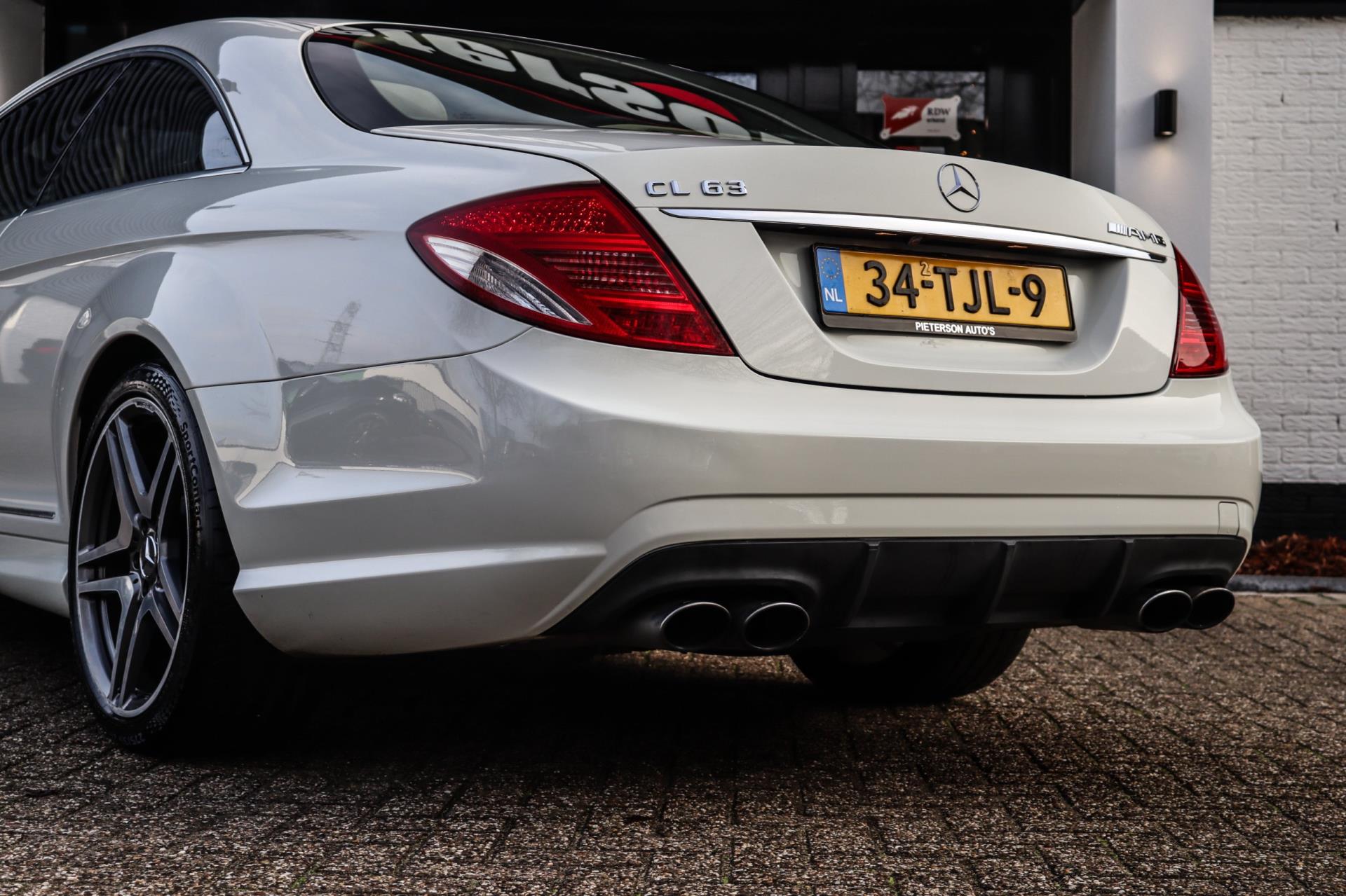 Foto van Mercedes-Benz CL 63 AMG