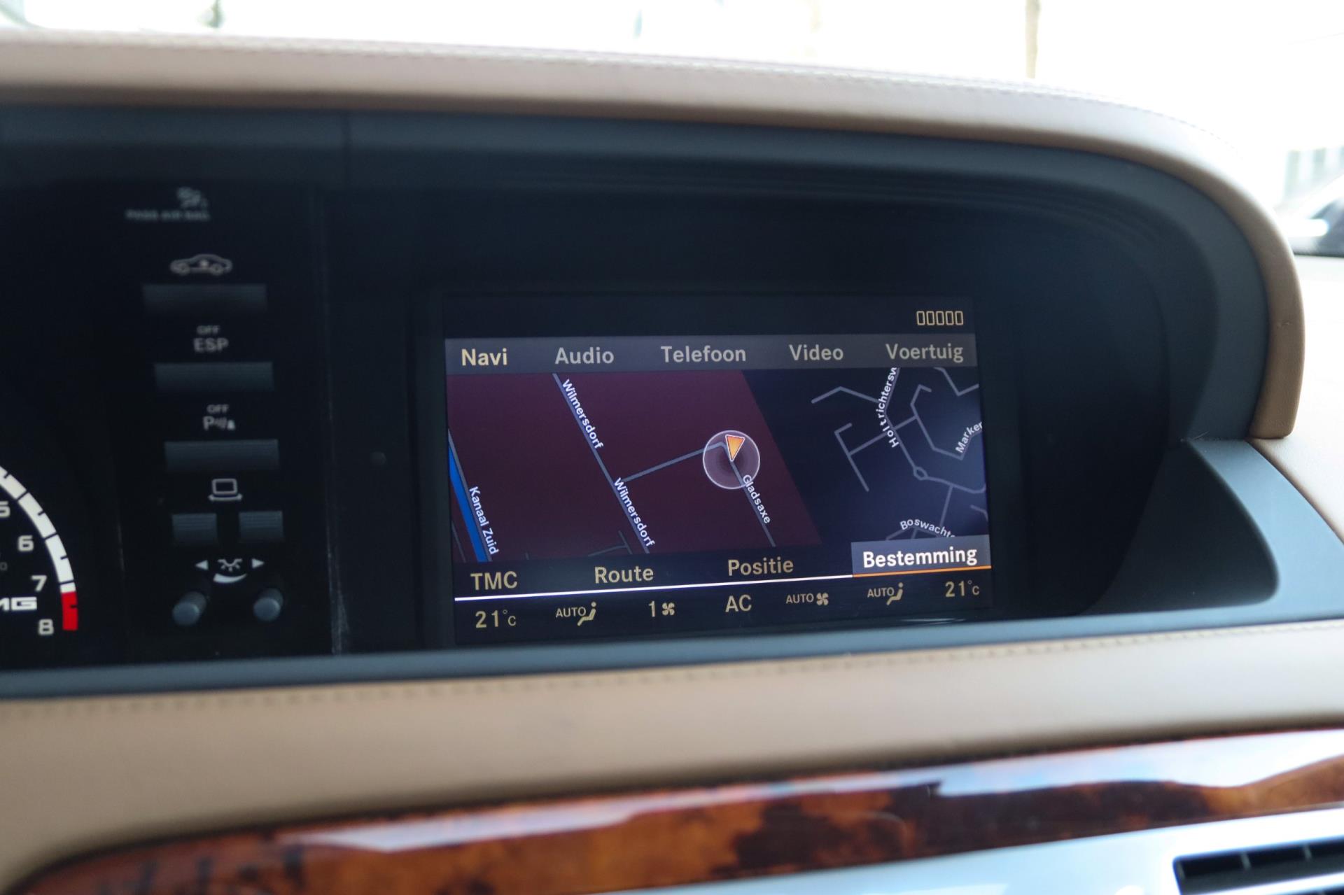 Foto van Mercedes-Benz CL 63 AMG