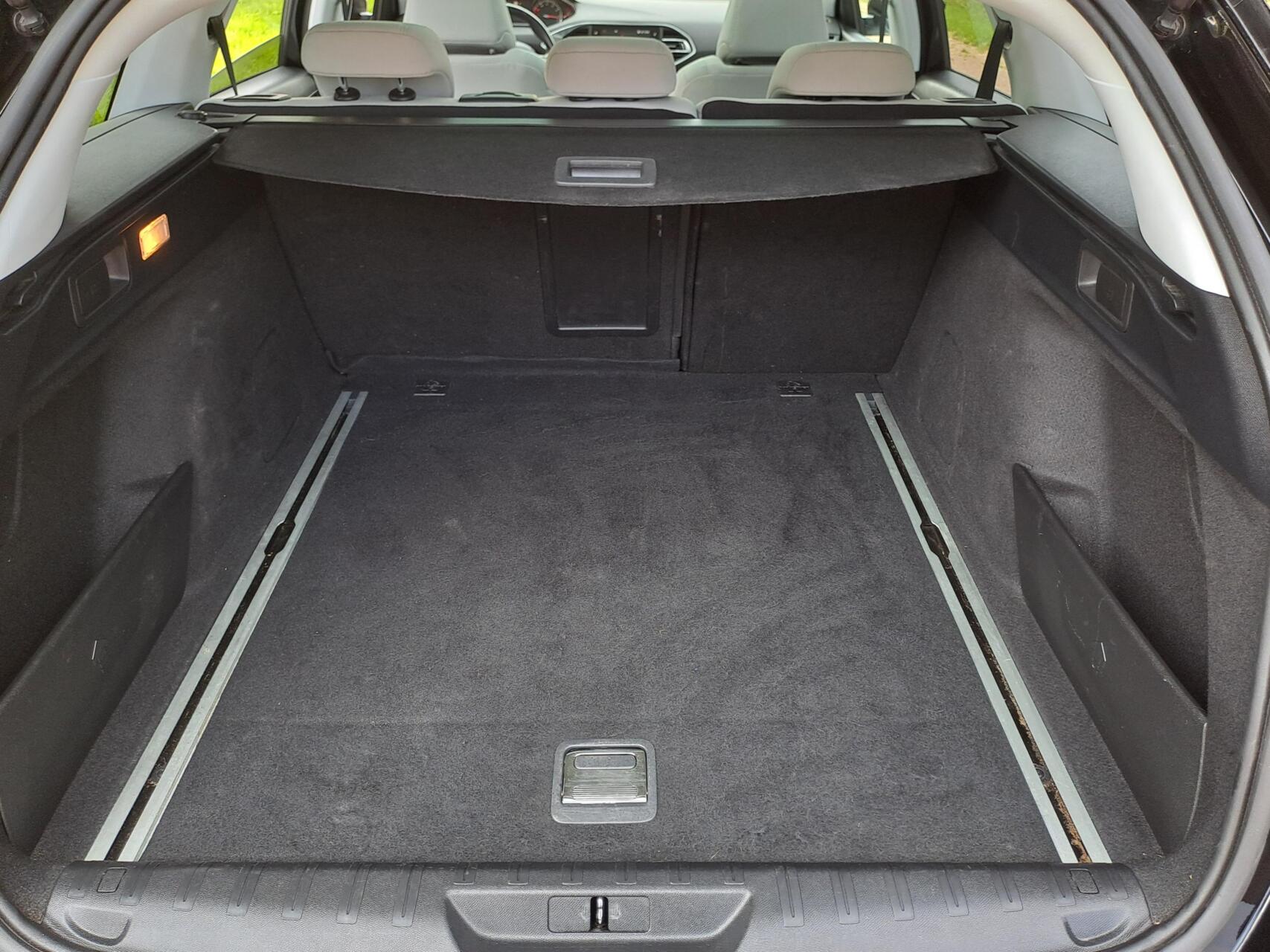Foto van Peugeot 308 SW