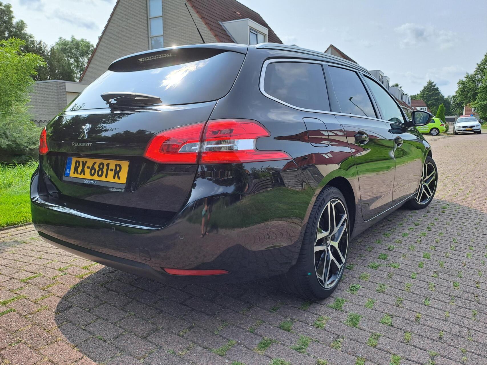 Foto van Peugeot 308 SW
