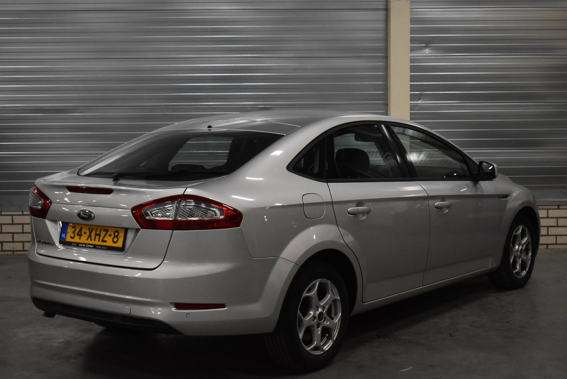 Foto van Ford Mondeo
