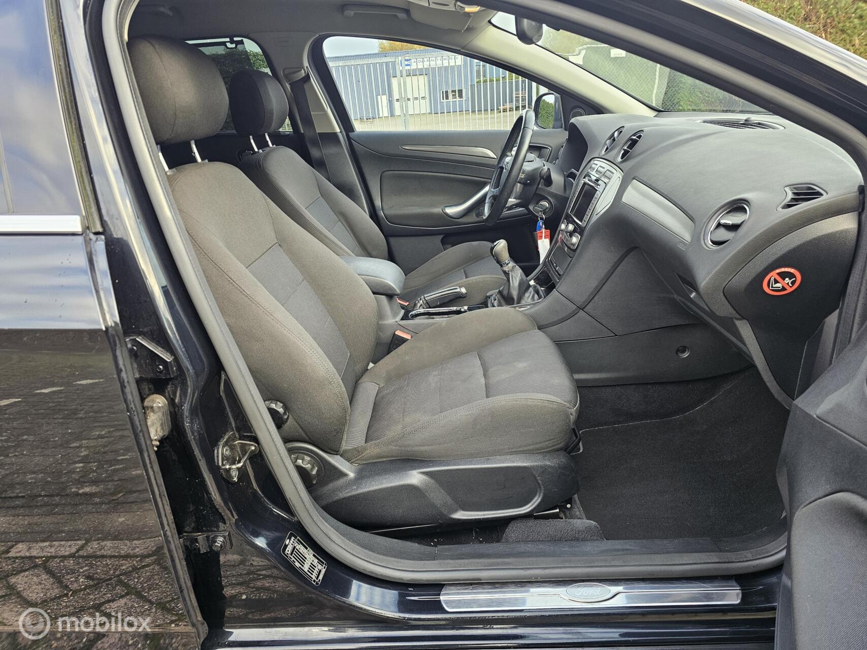 Foto van Ford Mondeo