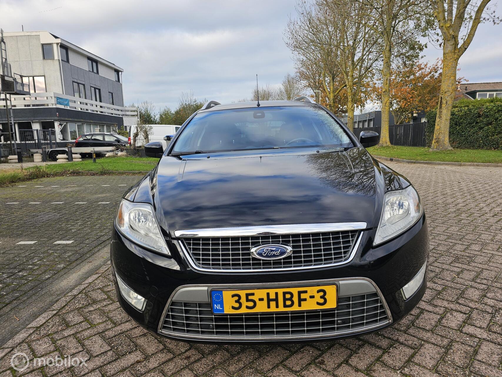 Foto van Ford Mondeo