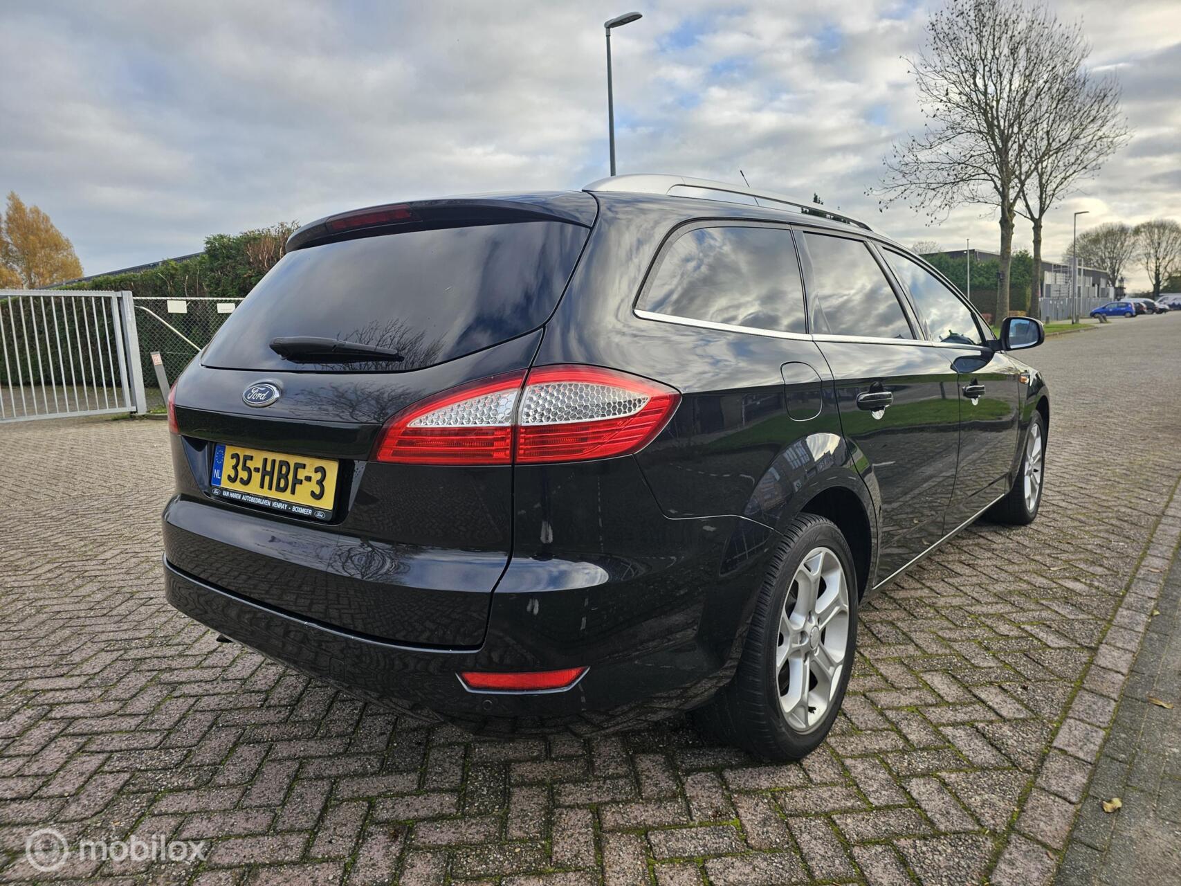 Foto van Ford Mondeo