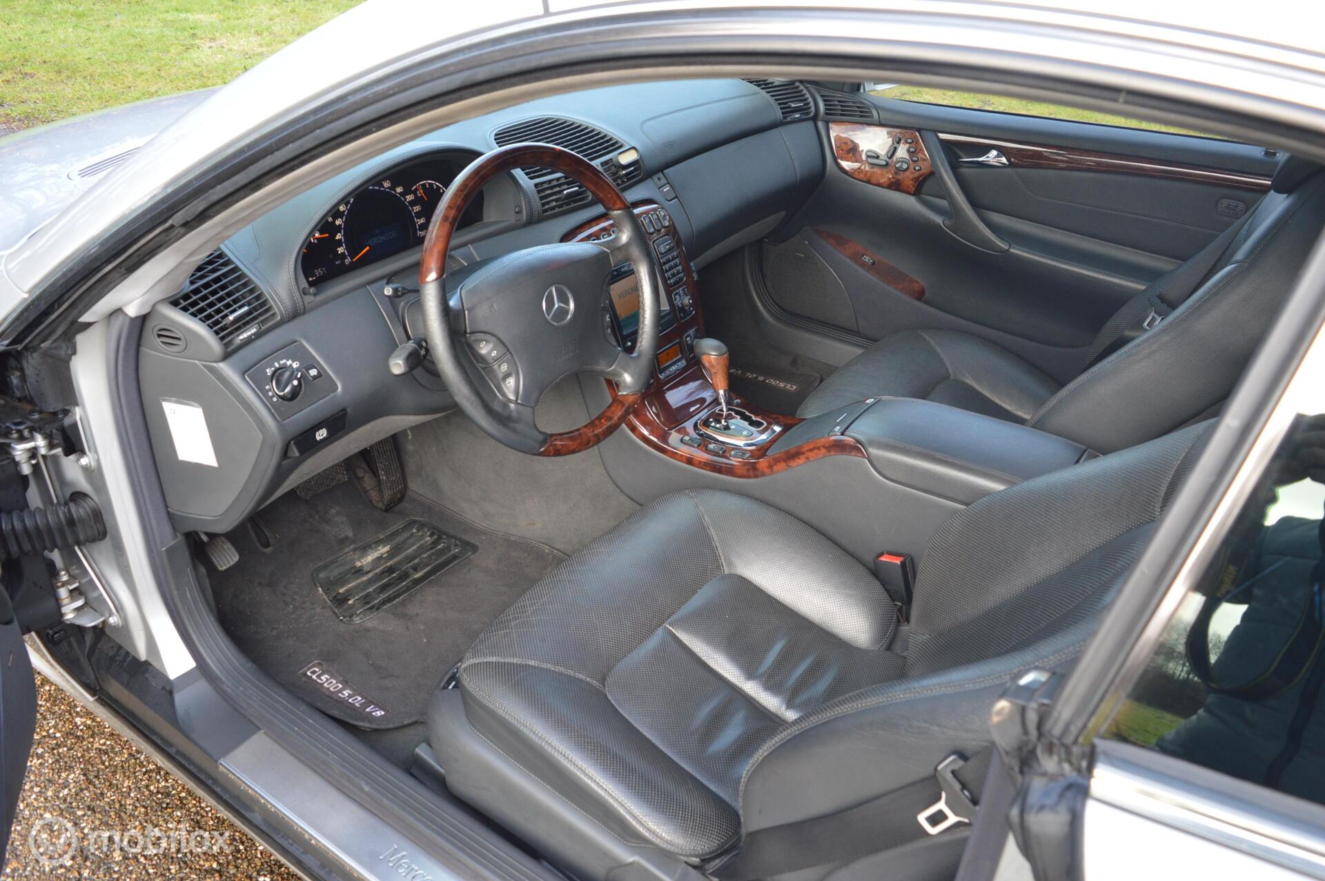 Foto van Mercedes-Benz CL 500