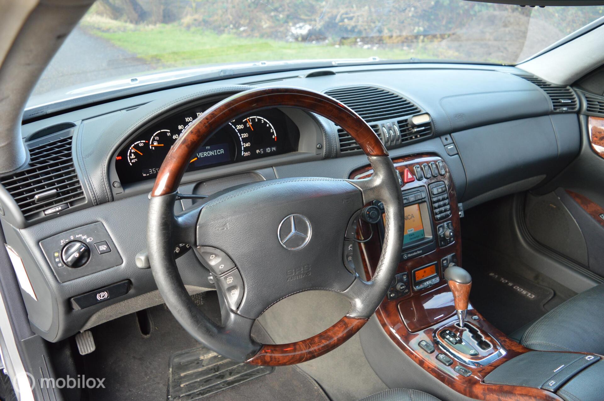 Foto van Mercedes-Benz CL 500