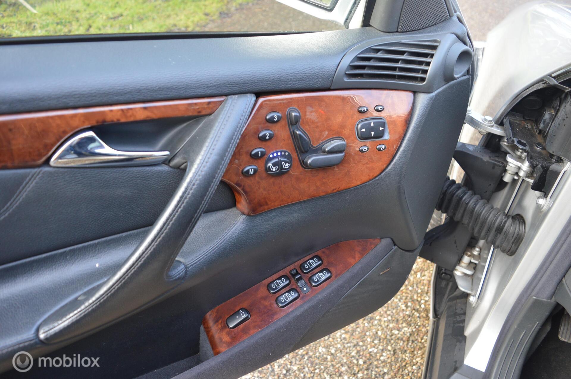 Foto van Mercedes-Benz CL 500
