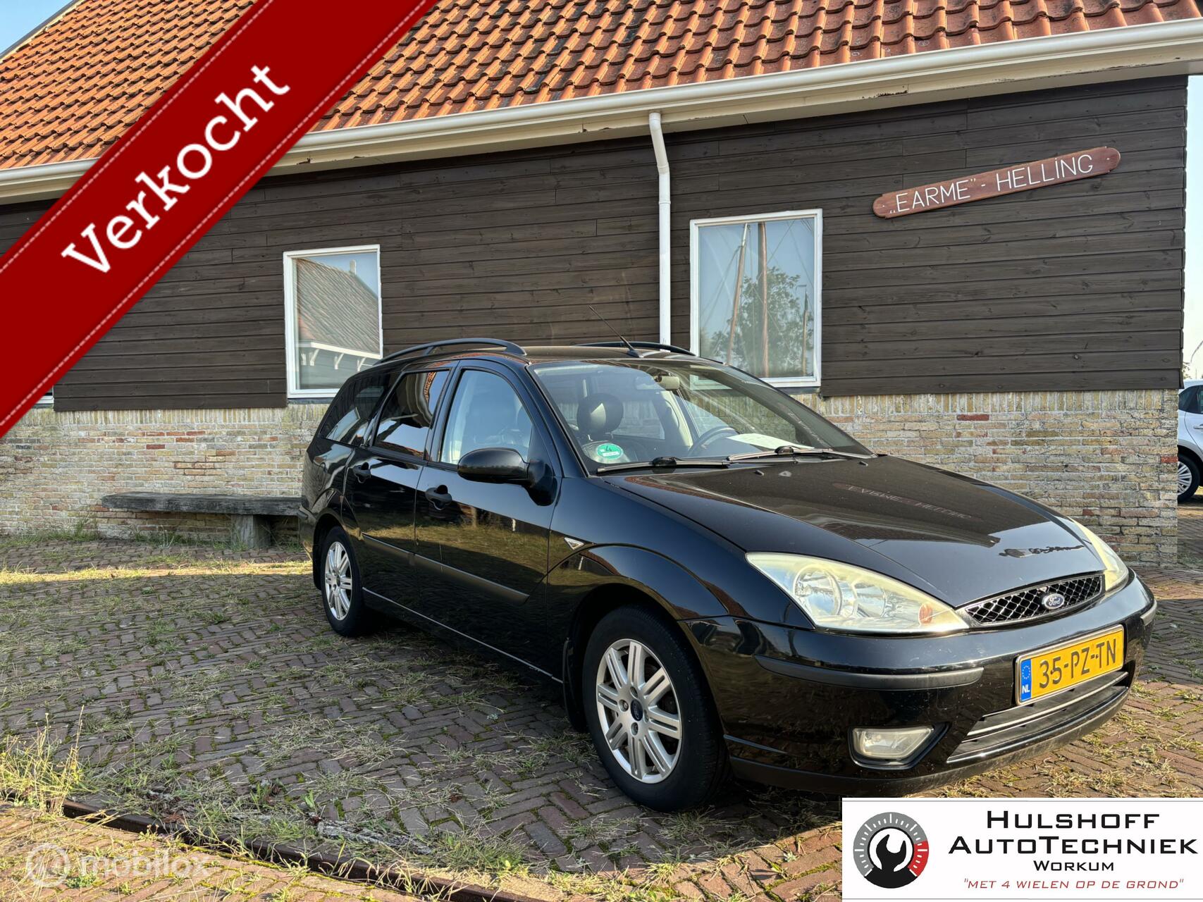 Ford Focus Wagon 1.6-16V Futura 2005 - voorkant