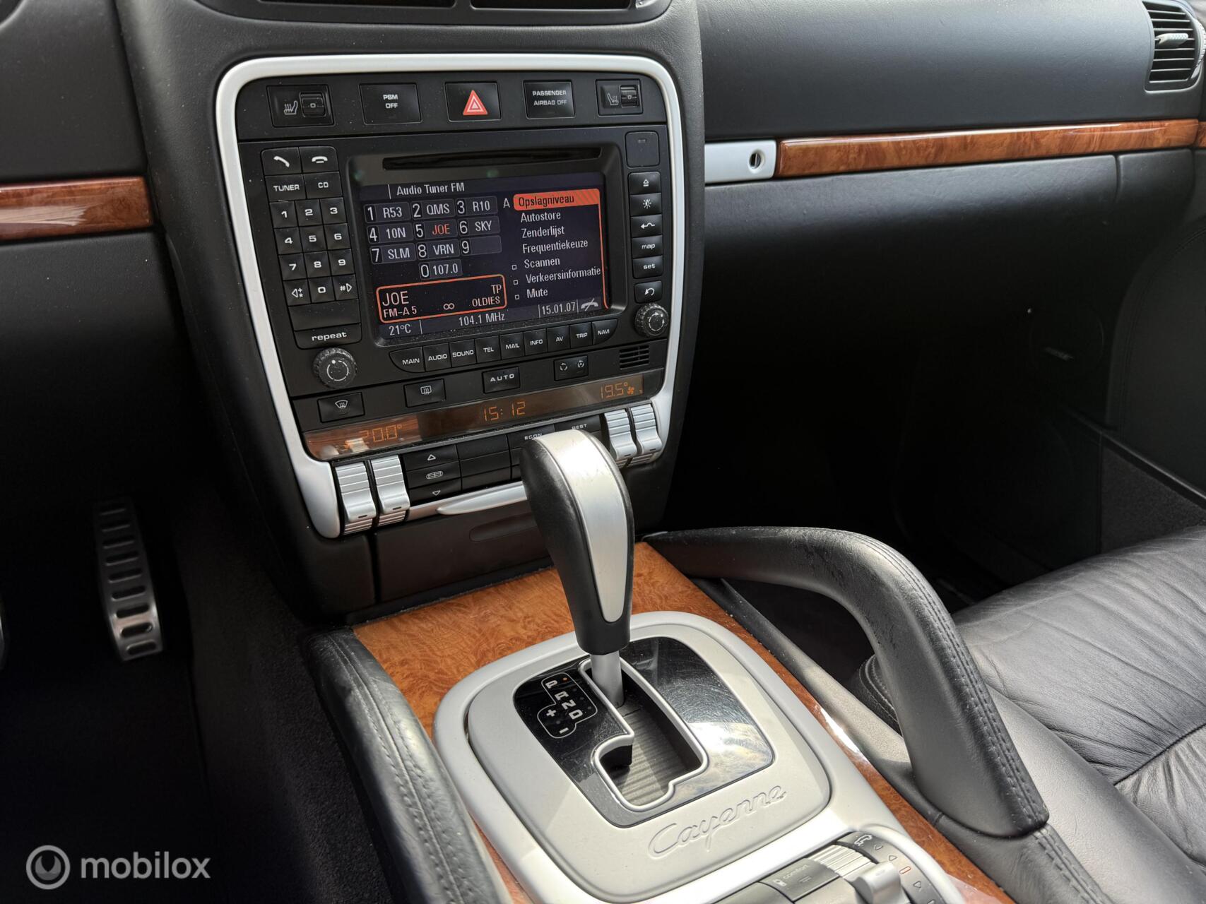 Foto van Porsche Cayenne S