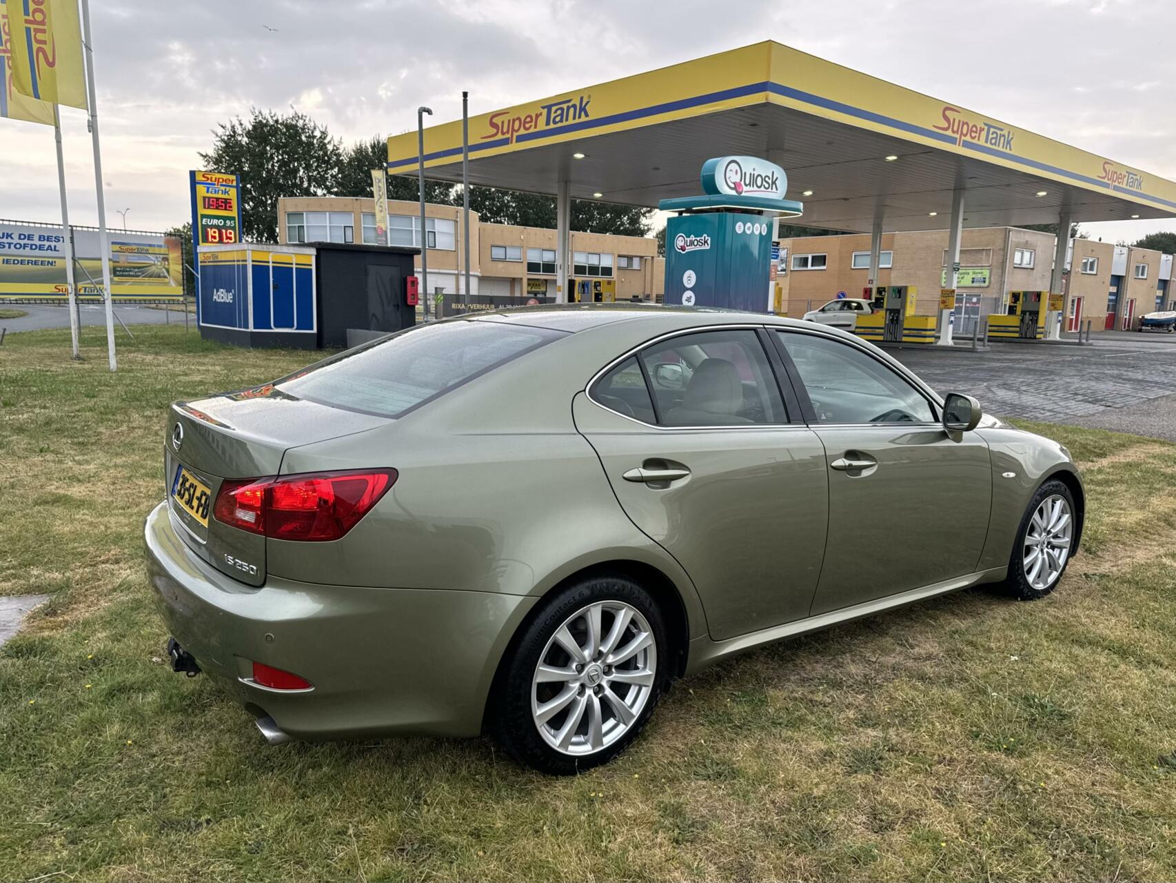Foto van Lexus Is