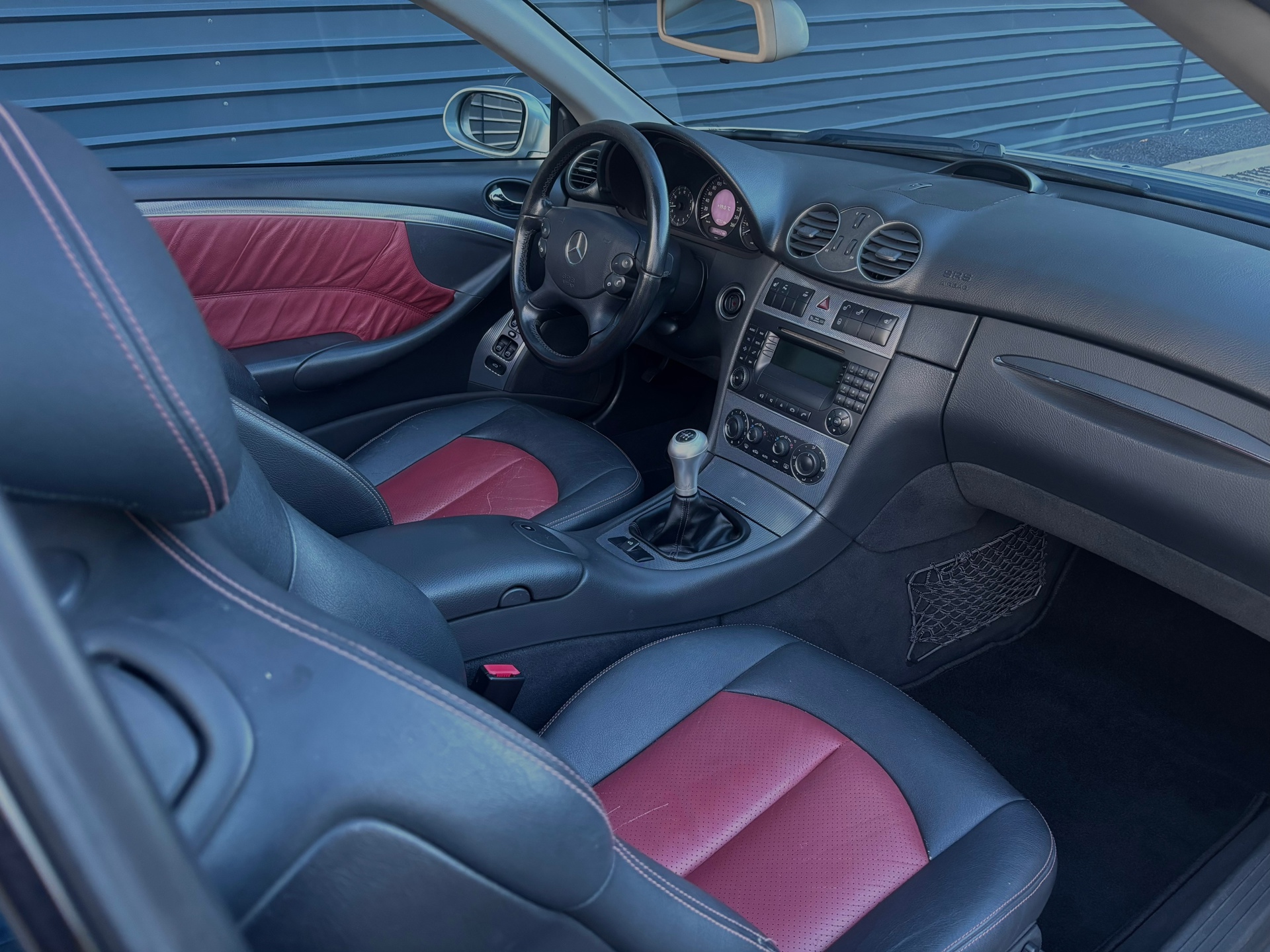 Foto van Mercedes-Benz CLK 200 Kompressor