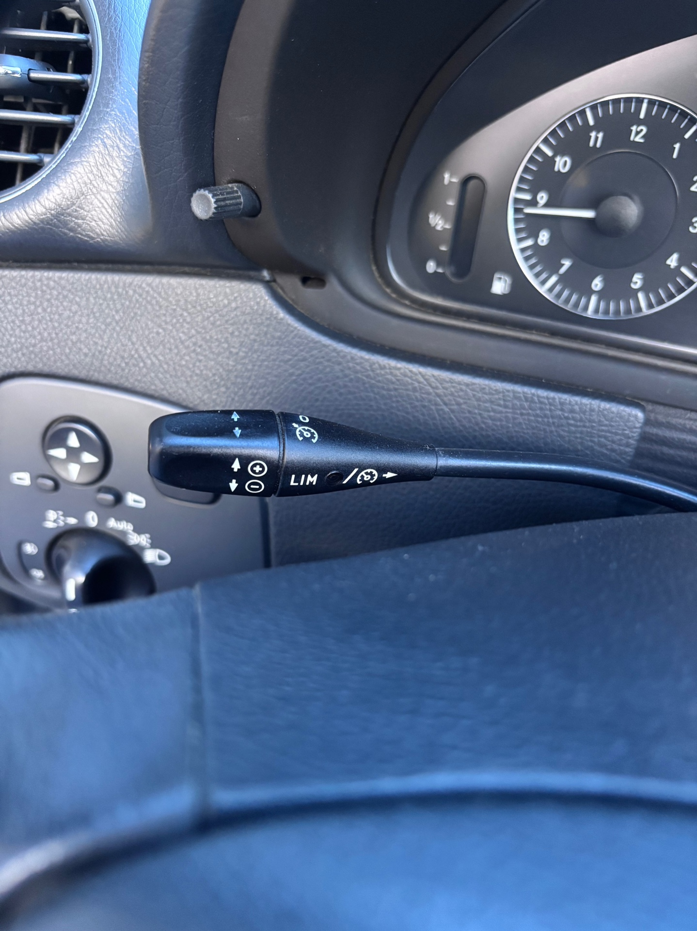 Foto van Mercedes-Benz CLK 200 Kompressor