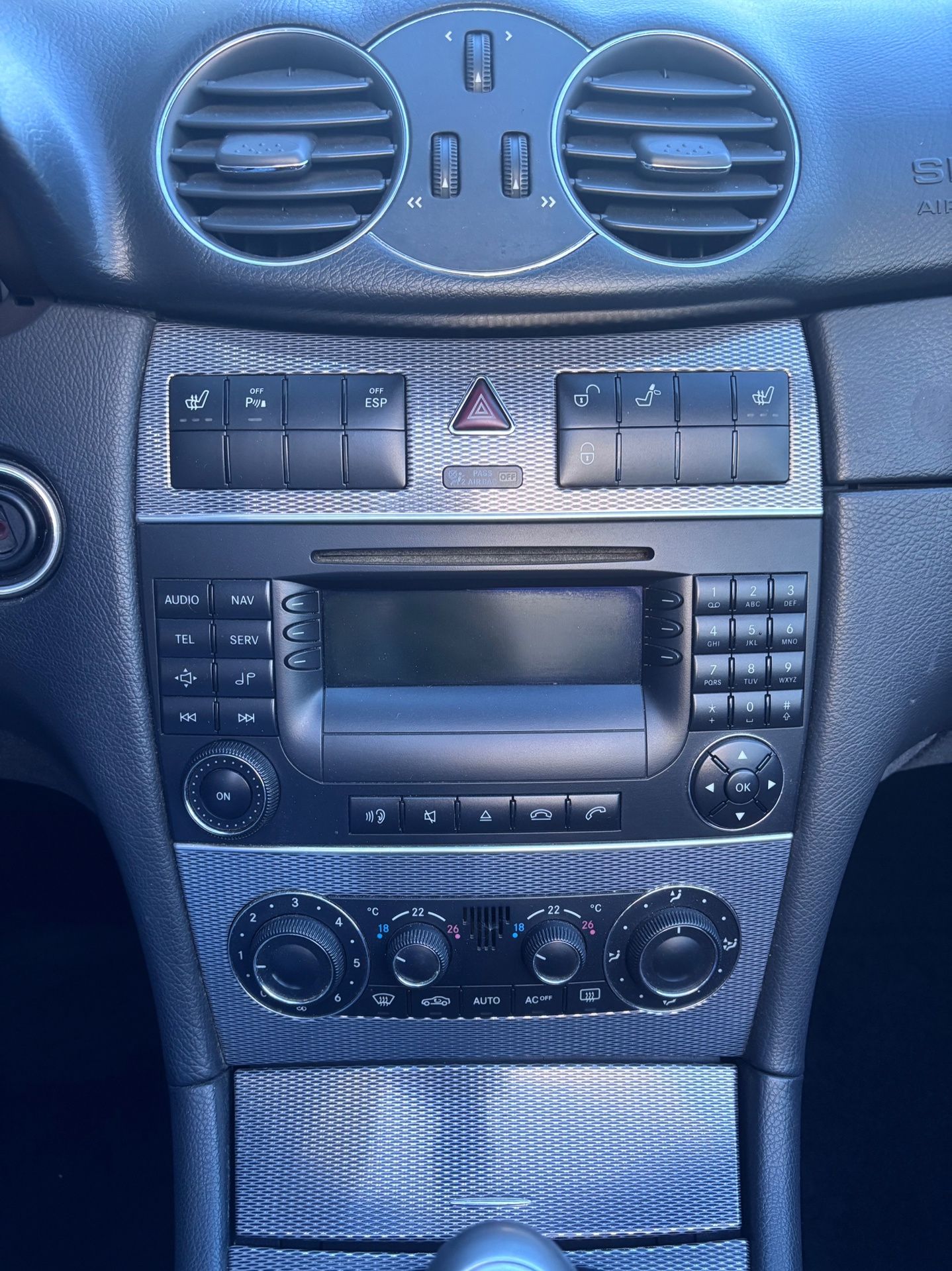 Foto van Mercedes-Benz CLK 200 Kompressor