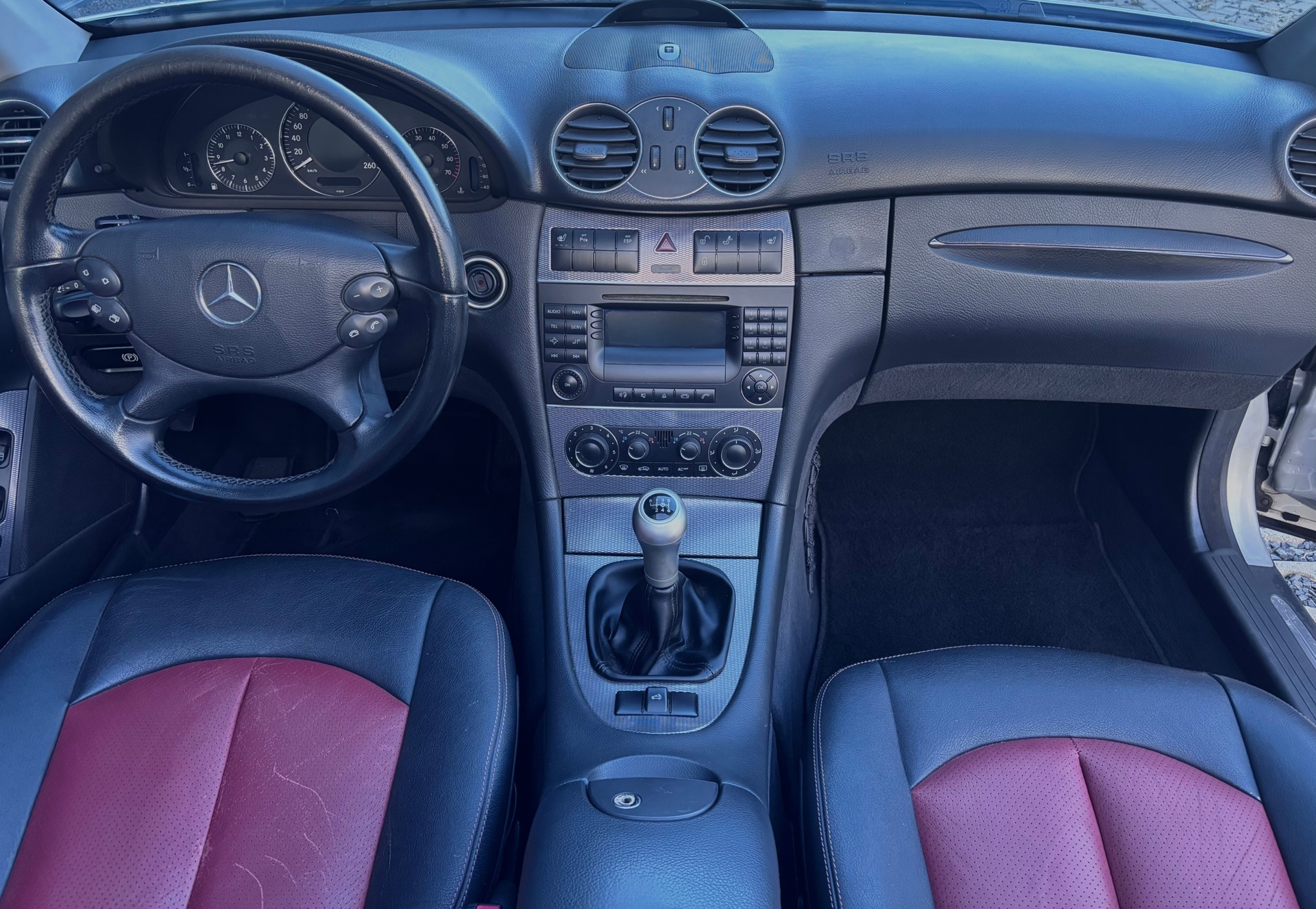 Foto van Mercedes-Benz CLK 200 Kompressor