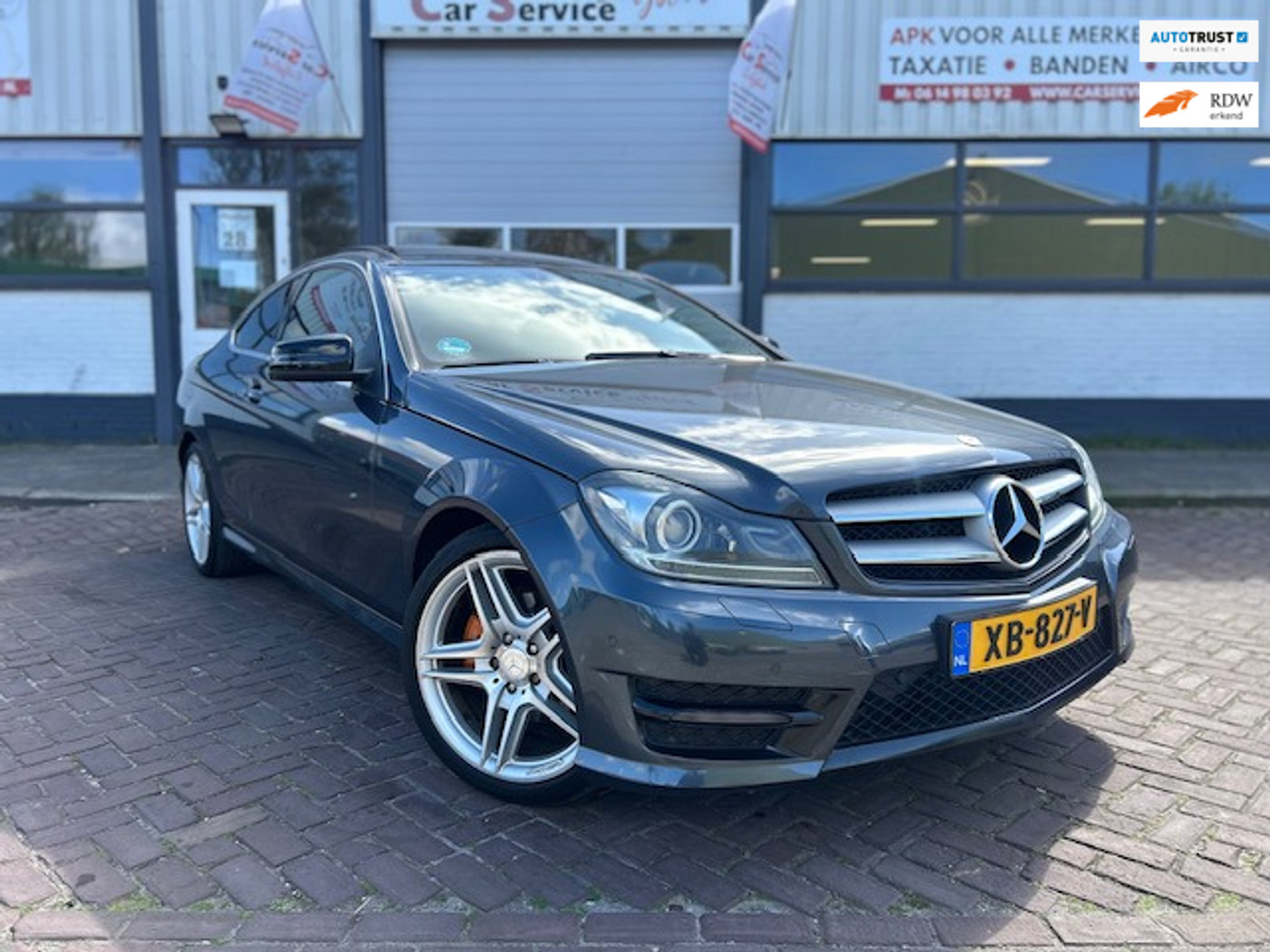 Mercedes-Benz C 250 250 AMG Edition 1 Harman Kardon\Pano\Sfeer\Climate 2011 - voorkant