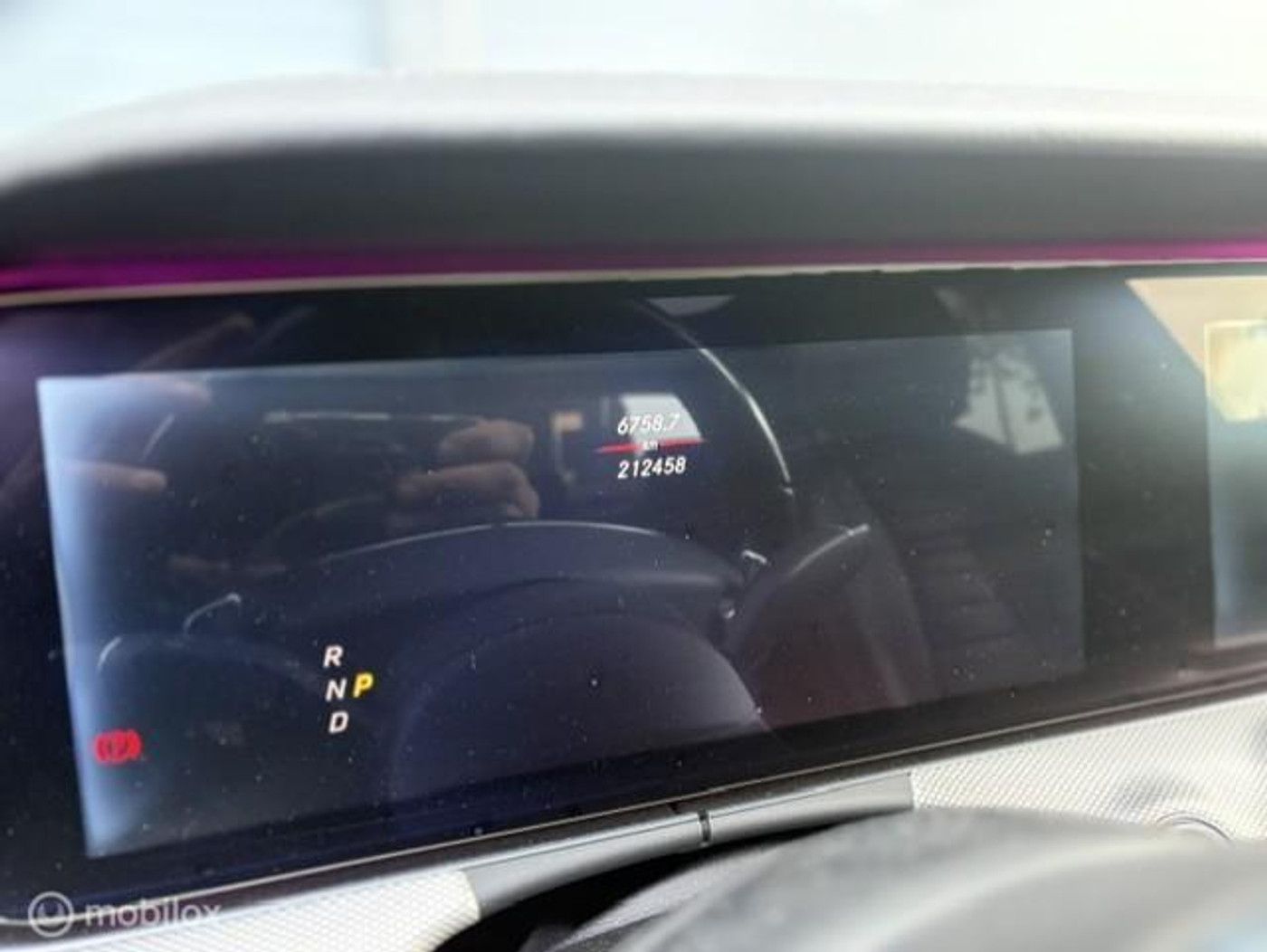 Foto van Mercedes-Benz E 220 D