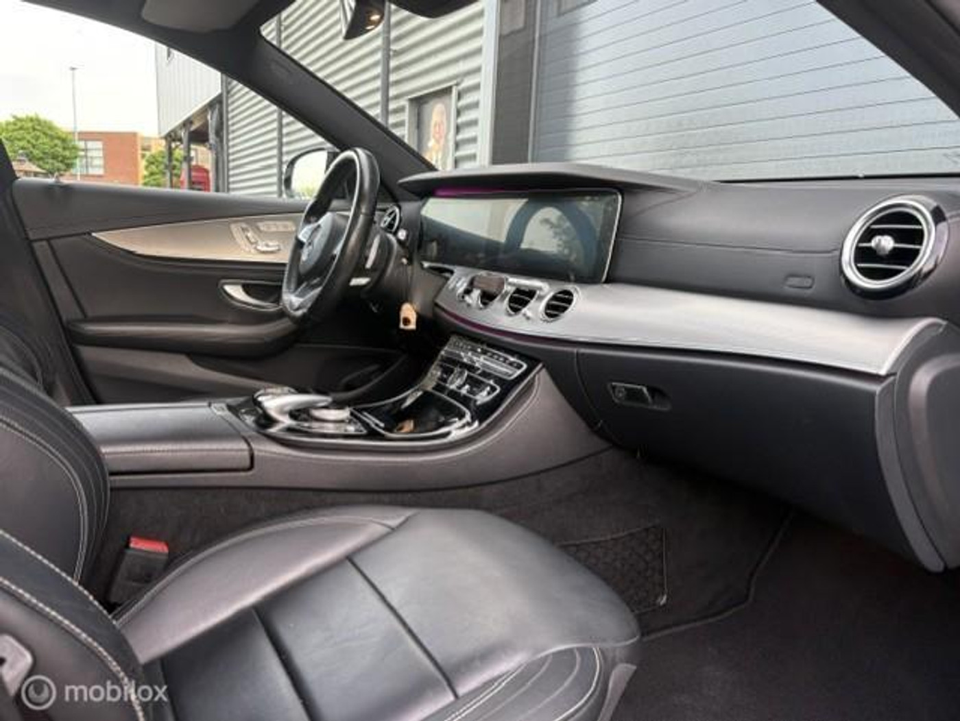 Foto van Mercedes-Benz E 220 D