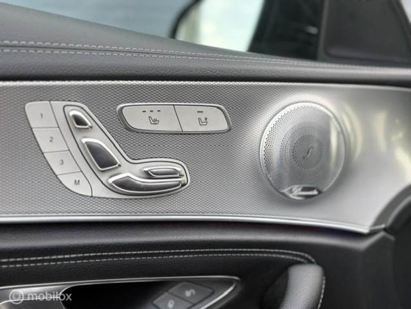 Foto van Mercedes-Benz E 220 D