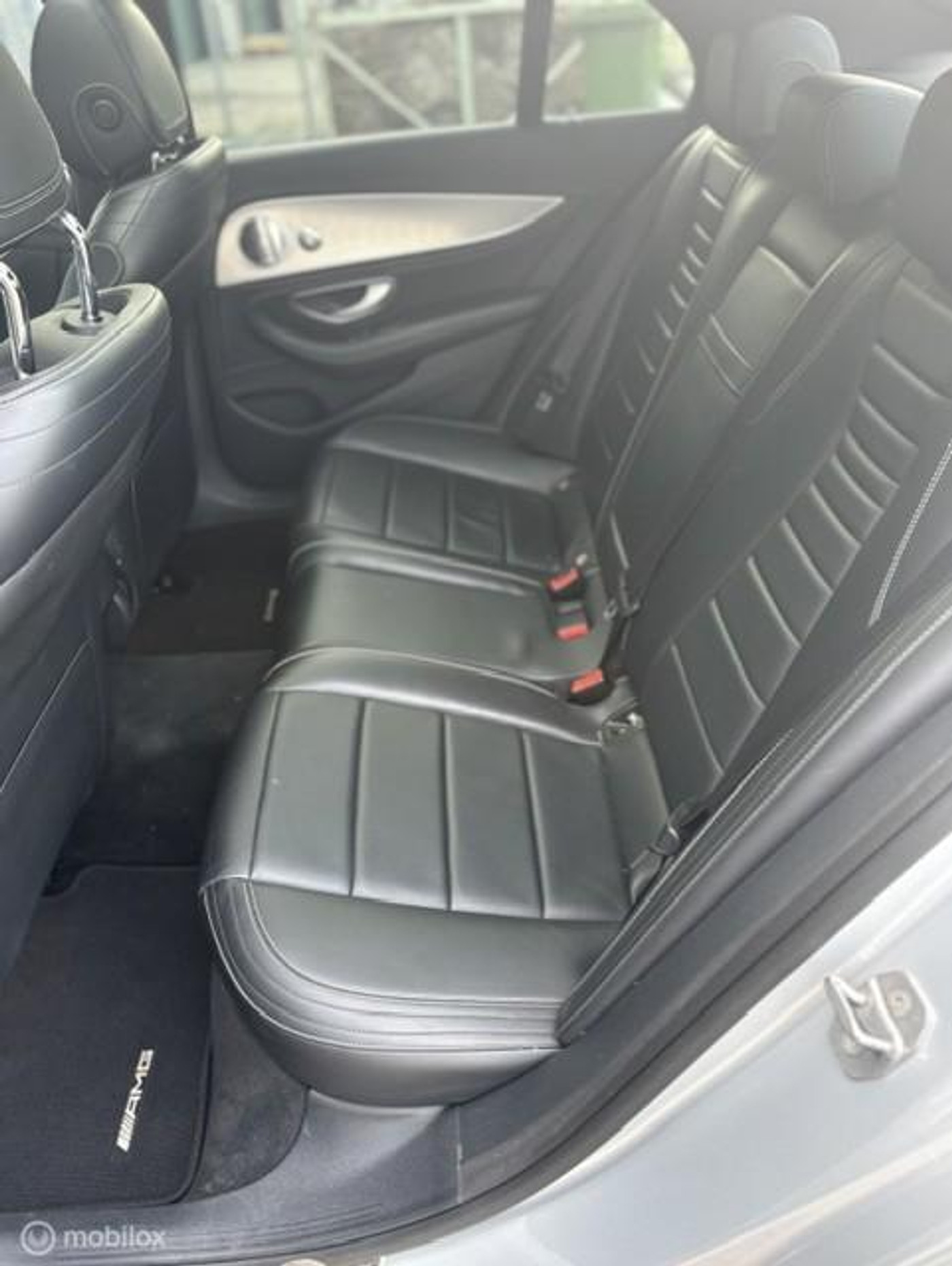 Foto van Mercedes-Benz E 220 D