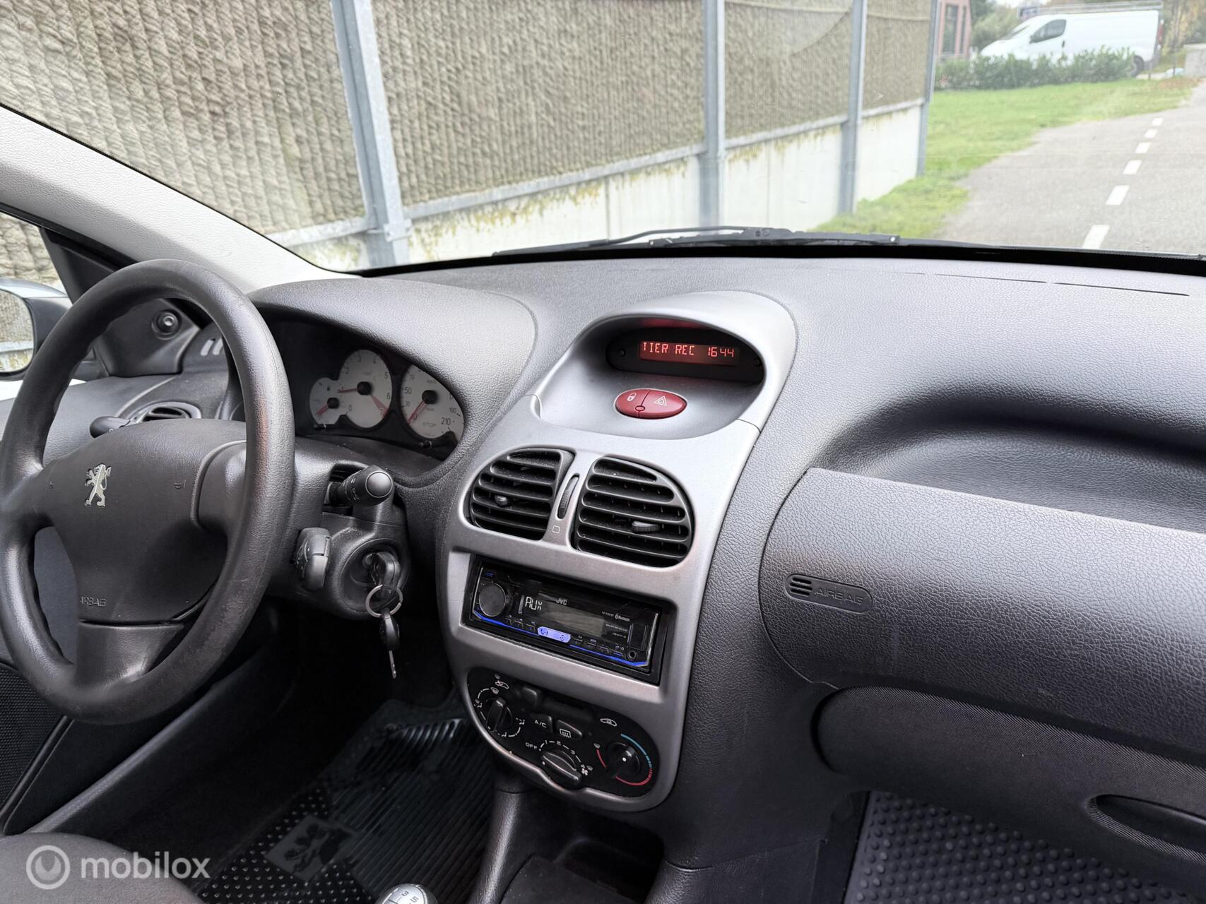 Foto van Peugeot 206