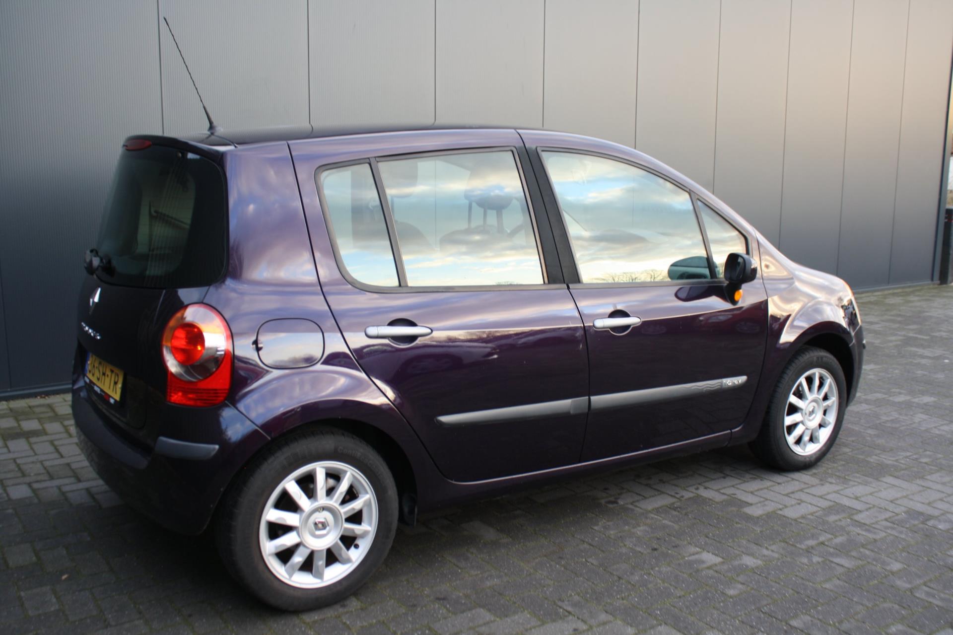 Foto van Renault Modus